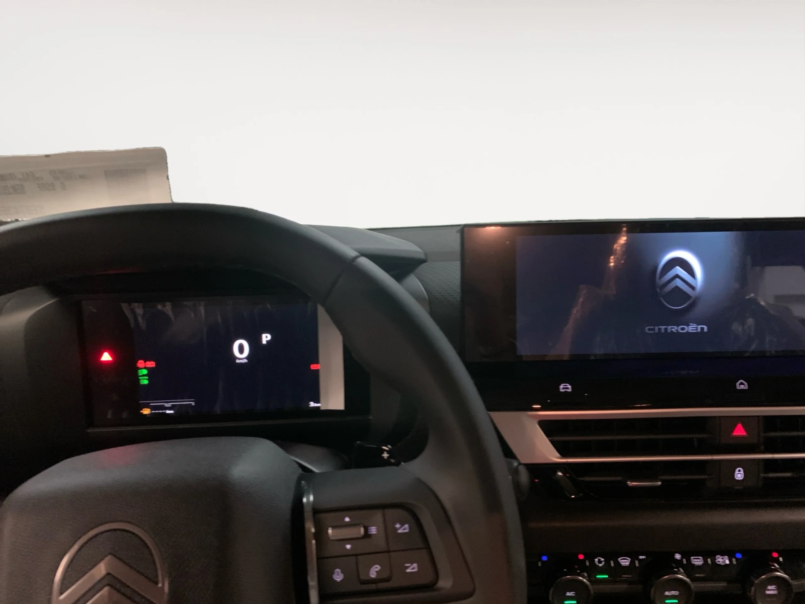 CITROEN C4 HYBRID 145 Ë DCS6 MAX - Foto 13