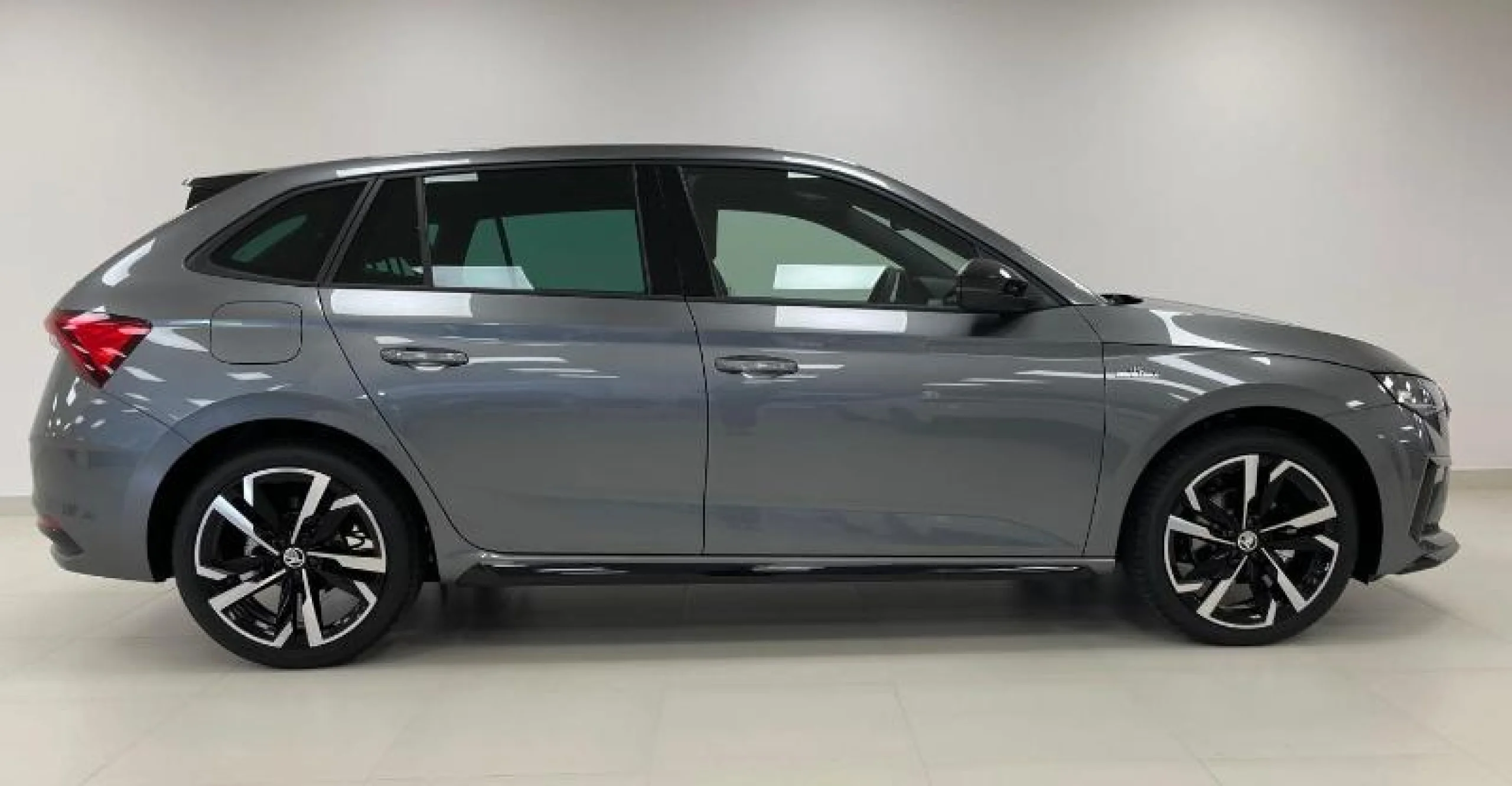 SKODA SCALA 1.5 TSI 110 KW (150 CV) DSG MONTE CARLO - Foto 2