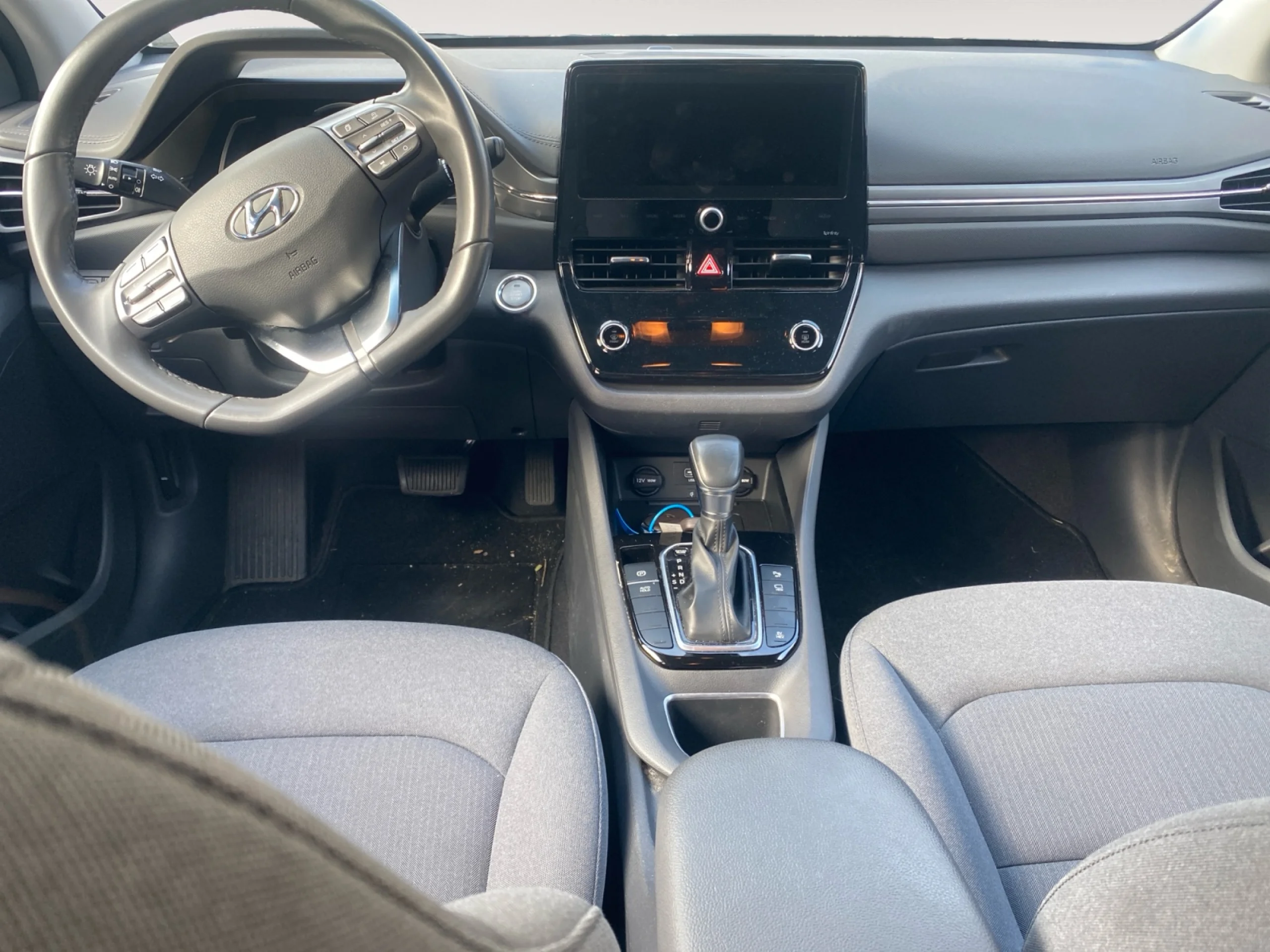 HYUNDAI IONIQ 1.6 GDI PHEV TECNO DCT - Foto 4