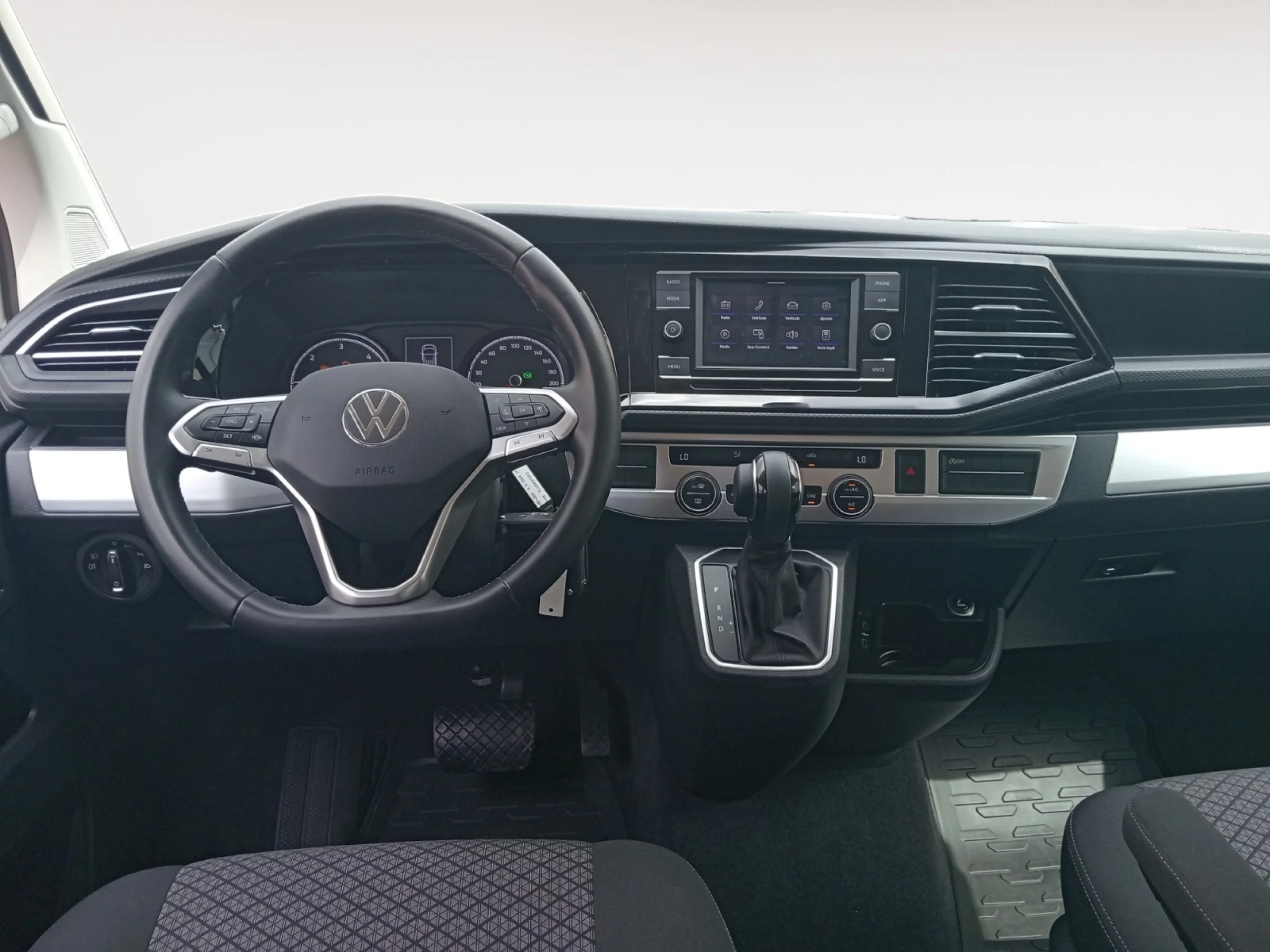 VOLKSWAGEN CALIFORNIA BEACH TOUR TDI 150KW (204CV) BMT DSG - Foto 4