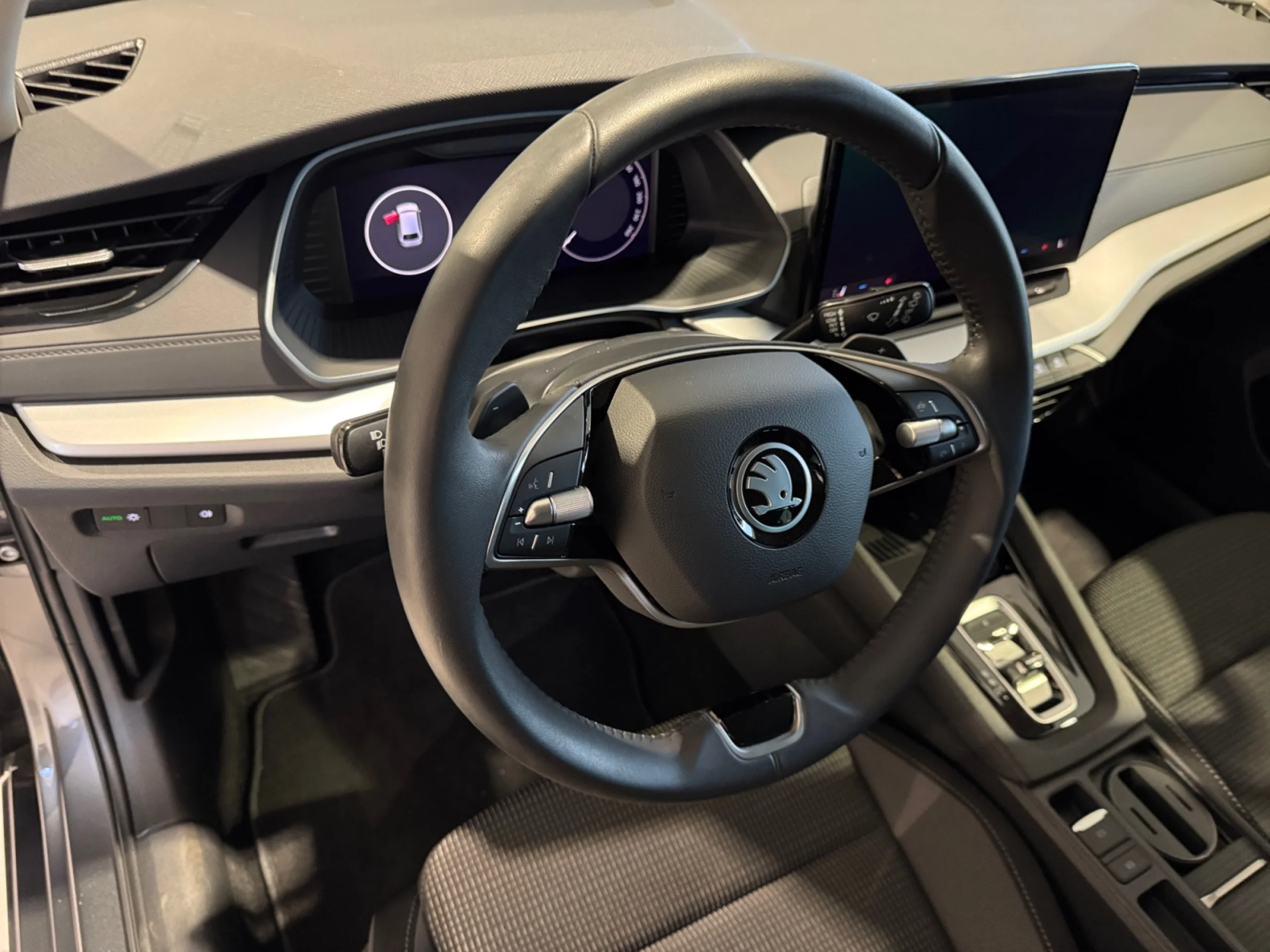 SKODA OCTAVIA COMBI 1.5 TSI 110KW DSG M HEV SELECTION - Foto 9