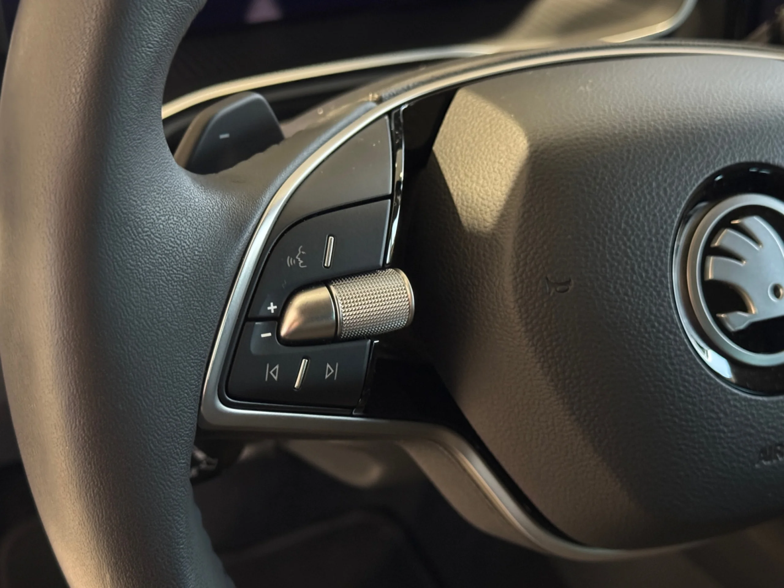 SKODA OCTAVIA COMBI 1.5 TSI 110KW DSG M HEV SELECTION - Foto 11