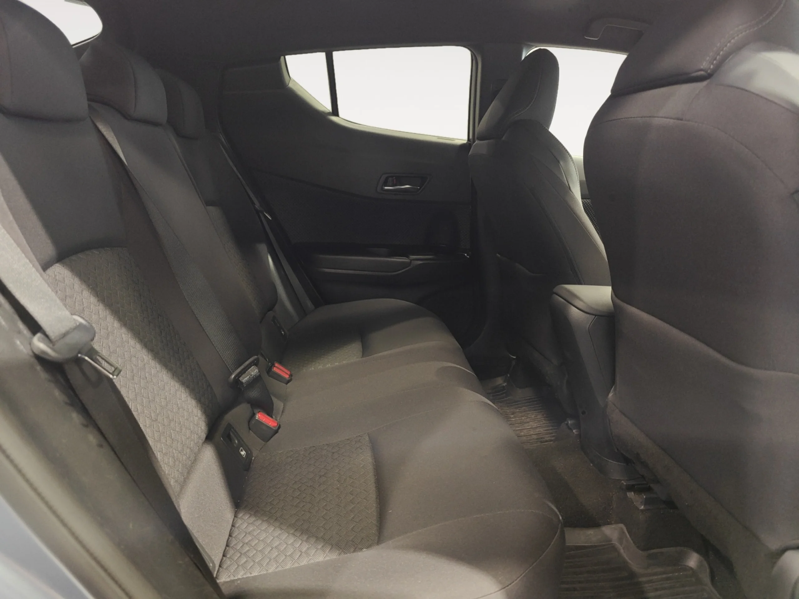 TOYOTA C HR 1.8 125H ADVANCE - Foto 6