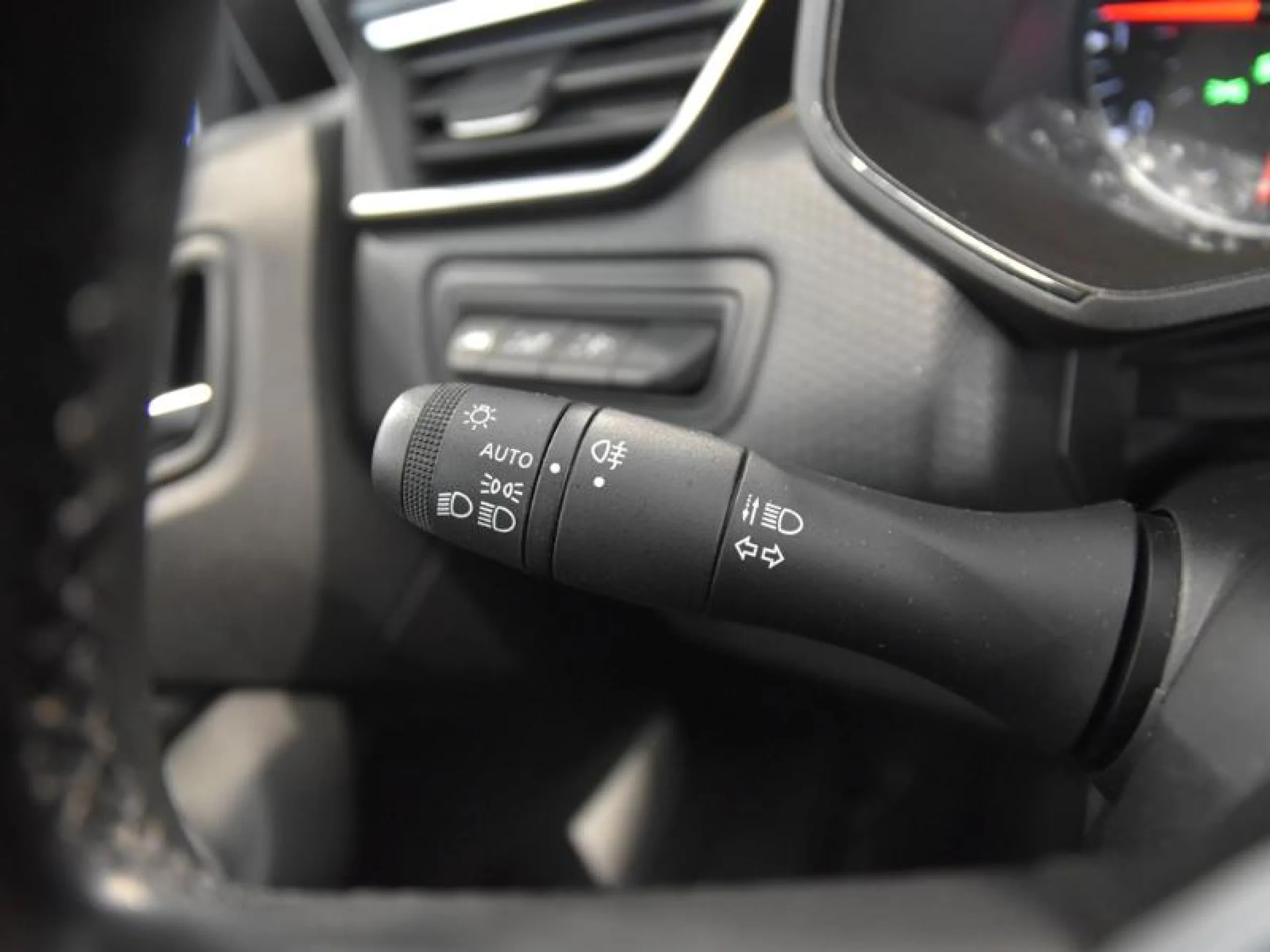 RENAULT CLIO EVOLUTION TCE 90 (67KW) - Foto 14