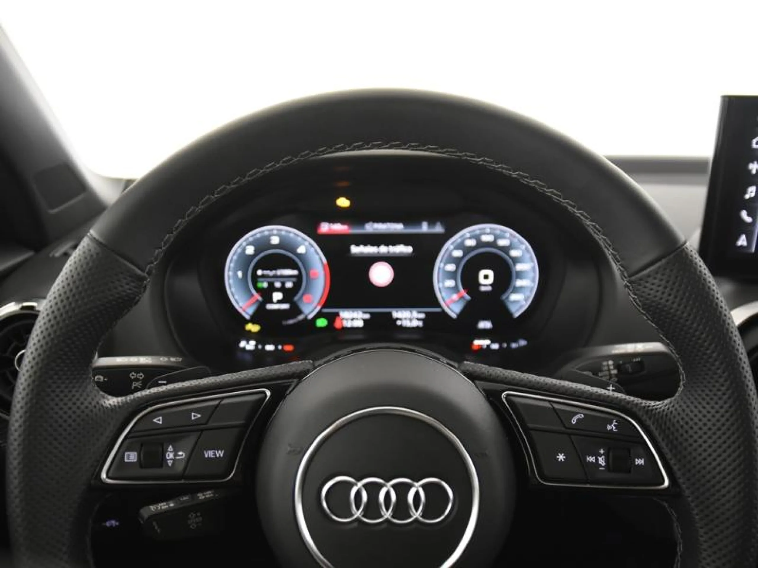 AUDI Q2 ADRENALIN 35 TDI 110KW (150CV) S TRONIC - Foto 15