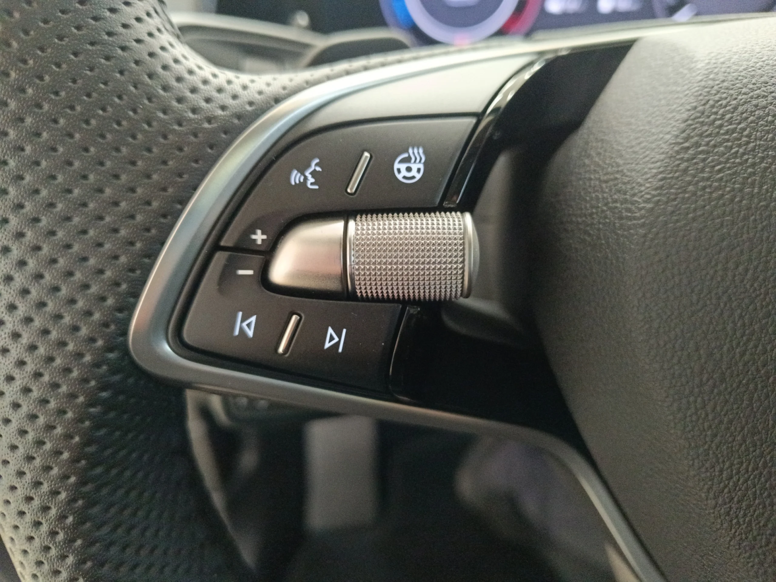 SKODA KODIAQ KODIAQ DESIGN 1,5 TSI IV 150 KW (204 CV) DSG 6 VEL. - Foto 11