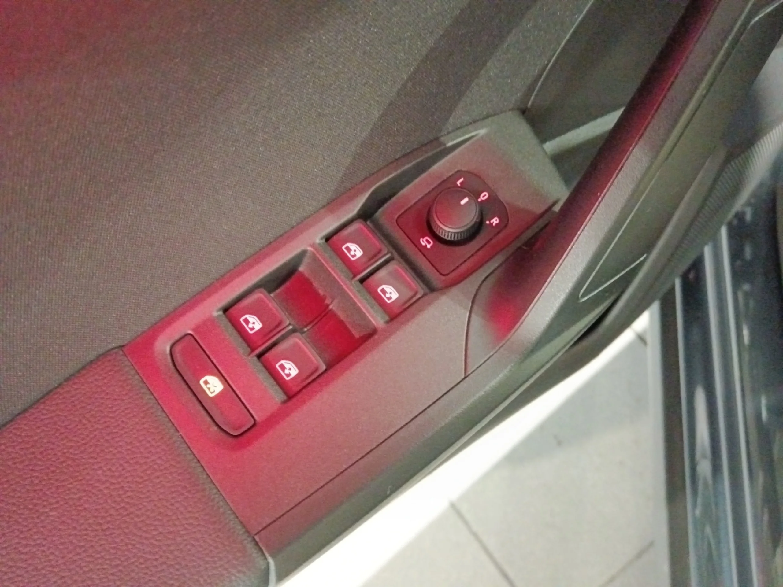 SEAT ARONA 1.0 TSI 81KW (110CV) FR XM - Foto 17