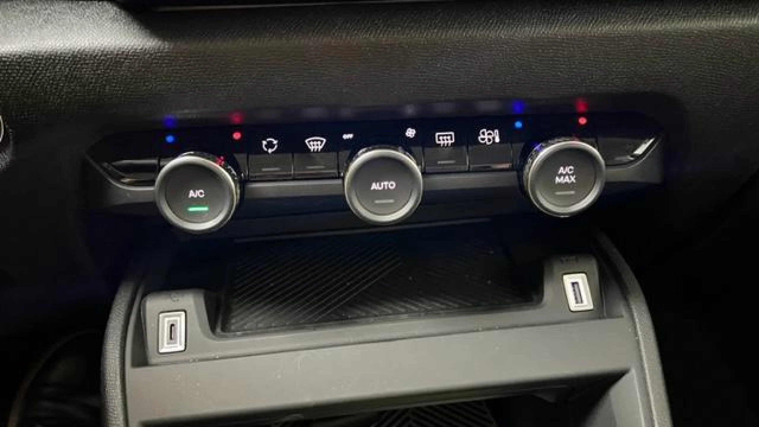 CITROEN Ë C4 Ë C4 ELÉCTRICO 100KW FEEL PACK - Foto 14