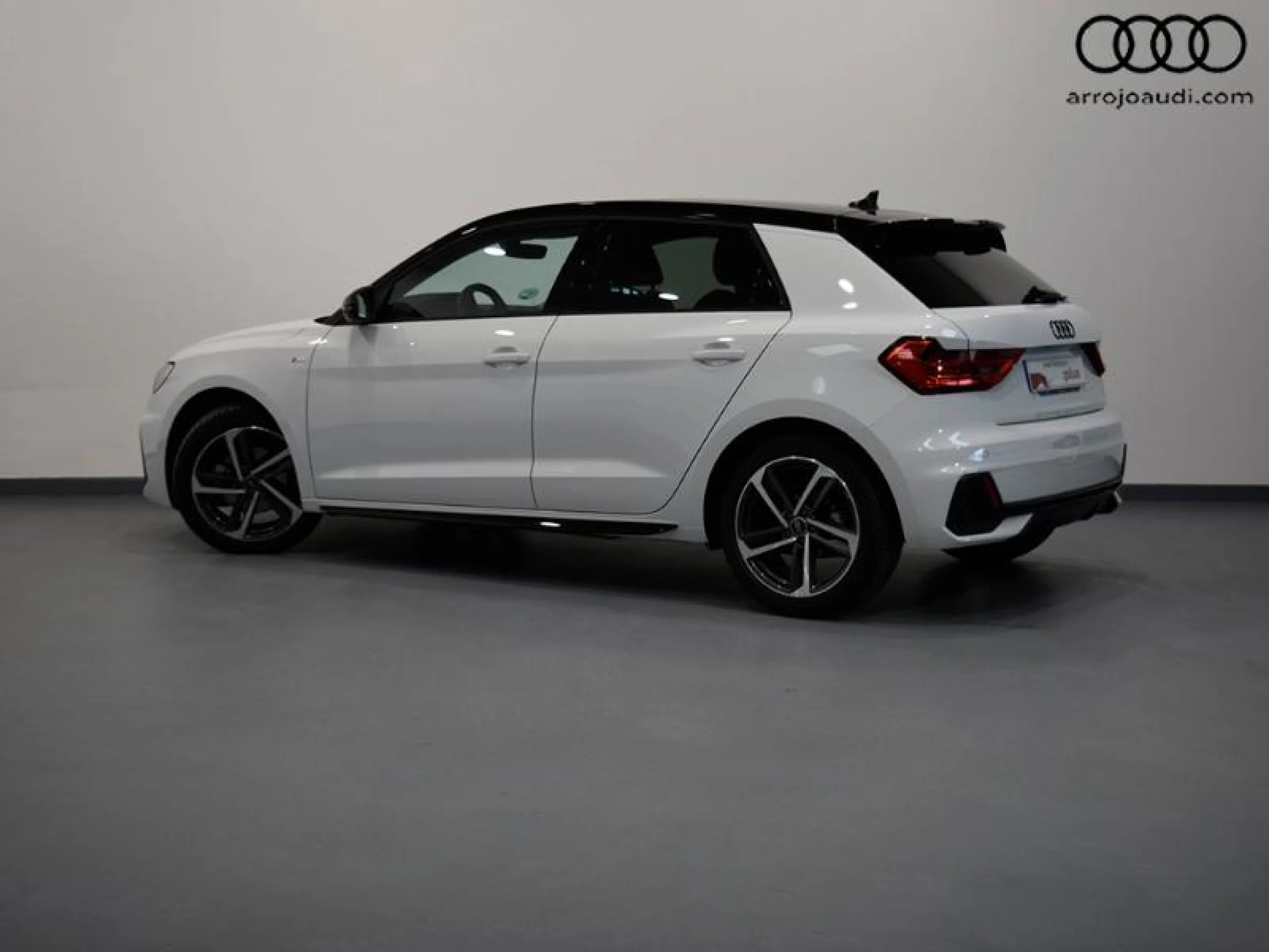AUDI A1 SPORTBACK ADRENALIN 30 TFSI 81KW (110CV) - Foto 2