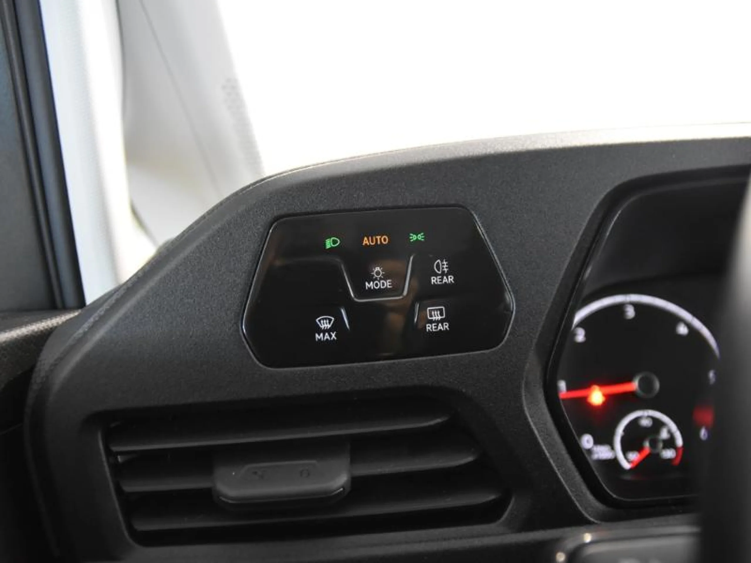 VOLKSWAGEN CADDY MAXI ORIGIN 2.0 TDI 90KW (122CV) DSG - Foto 18