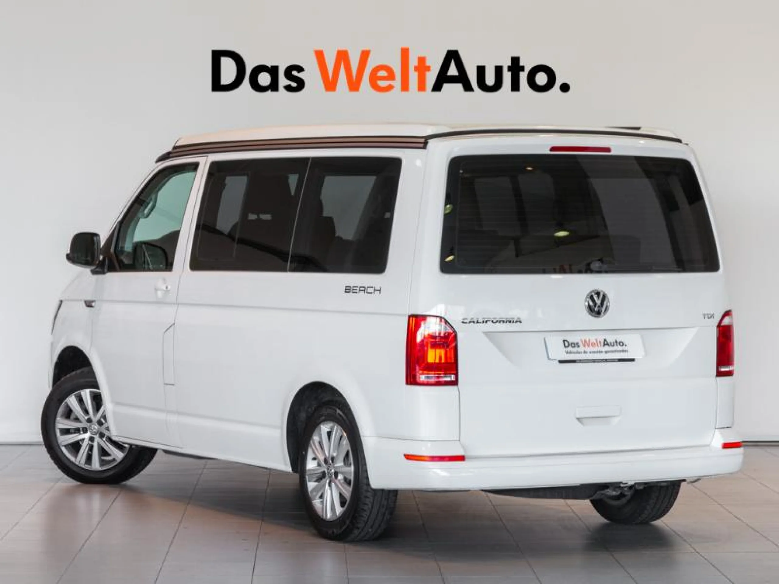 VOLKSWAGEN CALIFORNIA BEACH 2.0 TDI 84KW (114CV) BMT - Foto 2