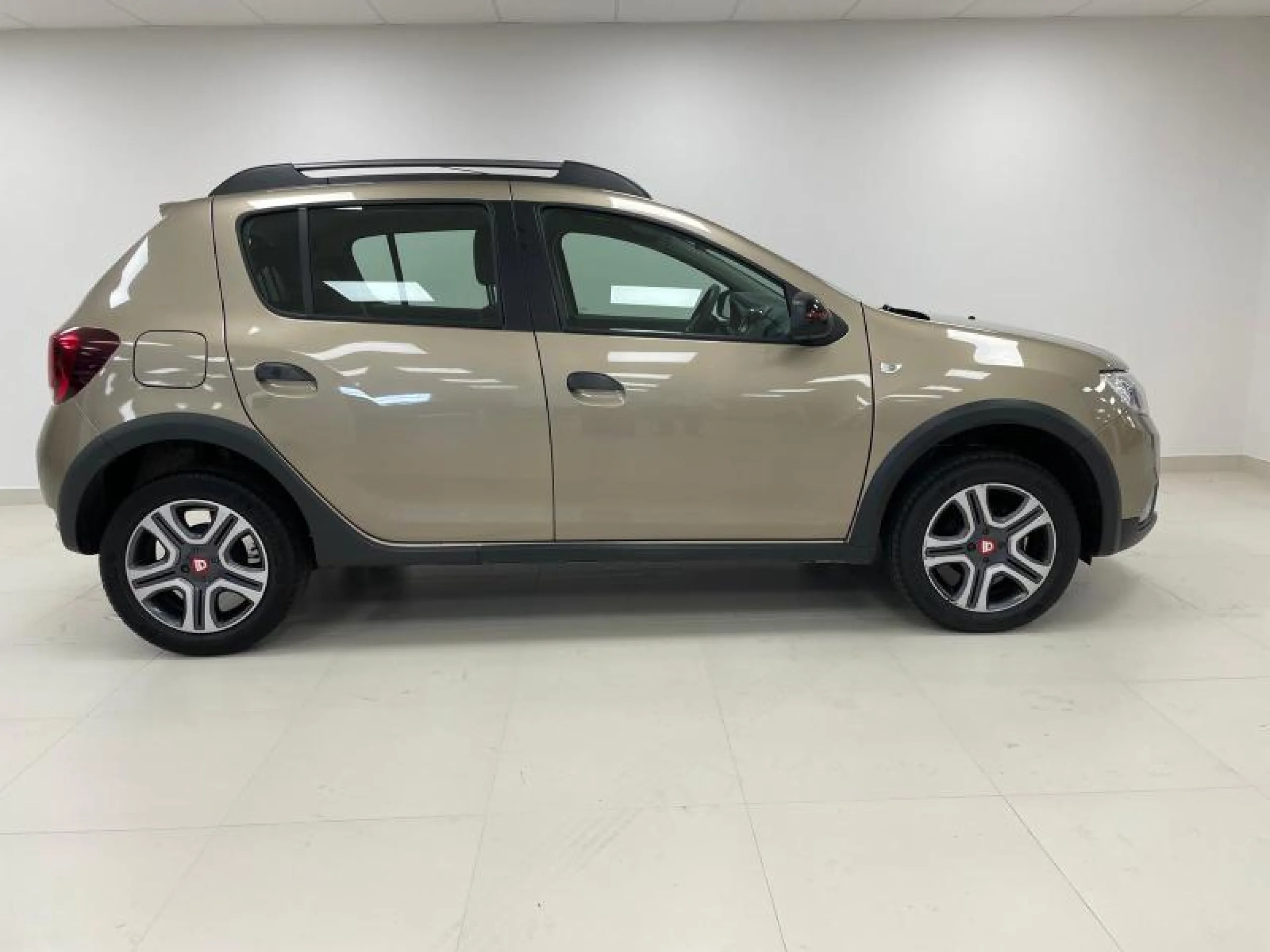 DACIA SANDERO STEPWAY ESSENTIAL TCE 66KW (90CV) - Foto 3