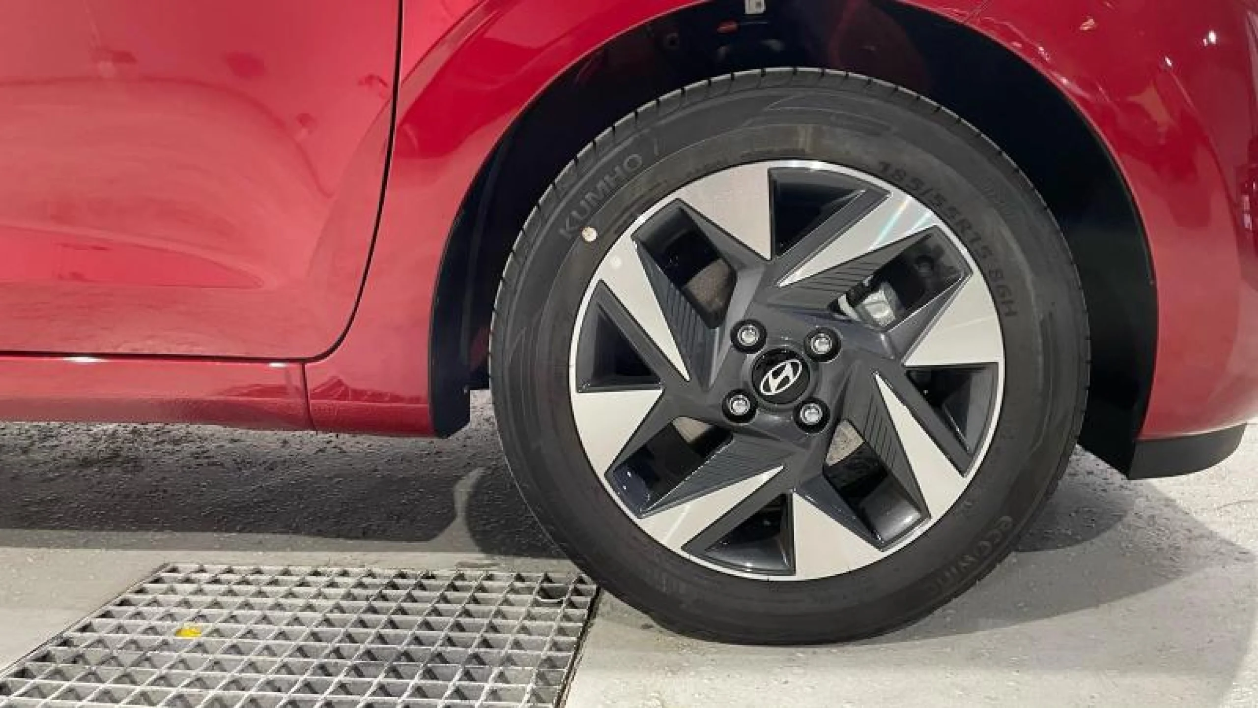 HYUNDAI I10 1.0 KLASS - Foto 5