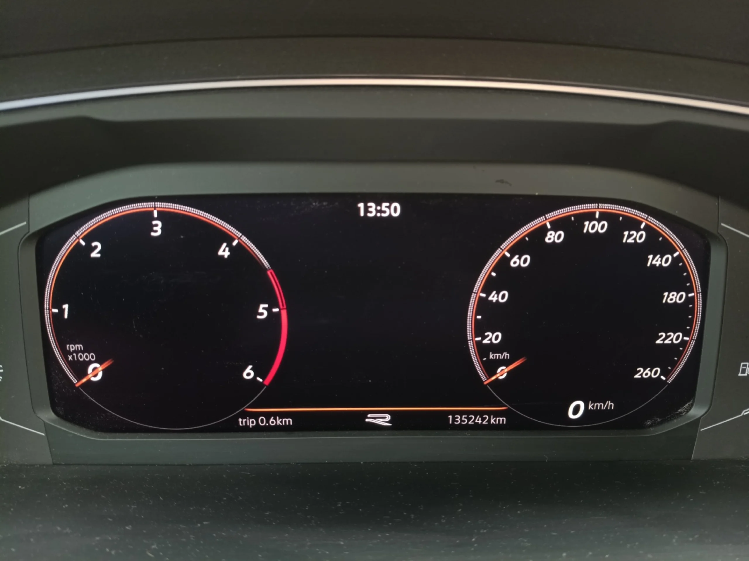 VOLKSWAGEN TIGUAN R LINE 2.0 TDI 110KW (150CV) DSG 4MOTION - Foto 10