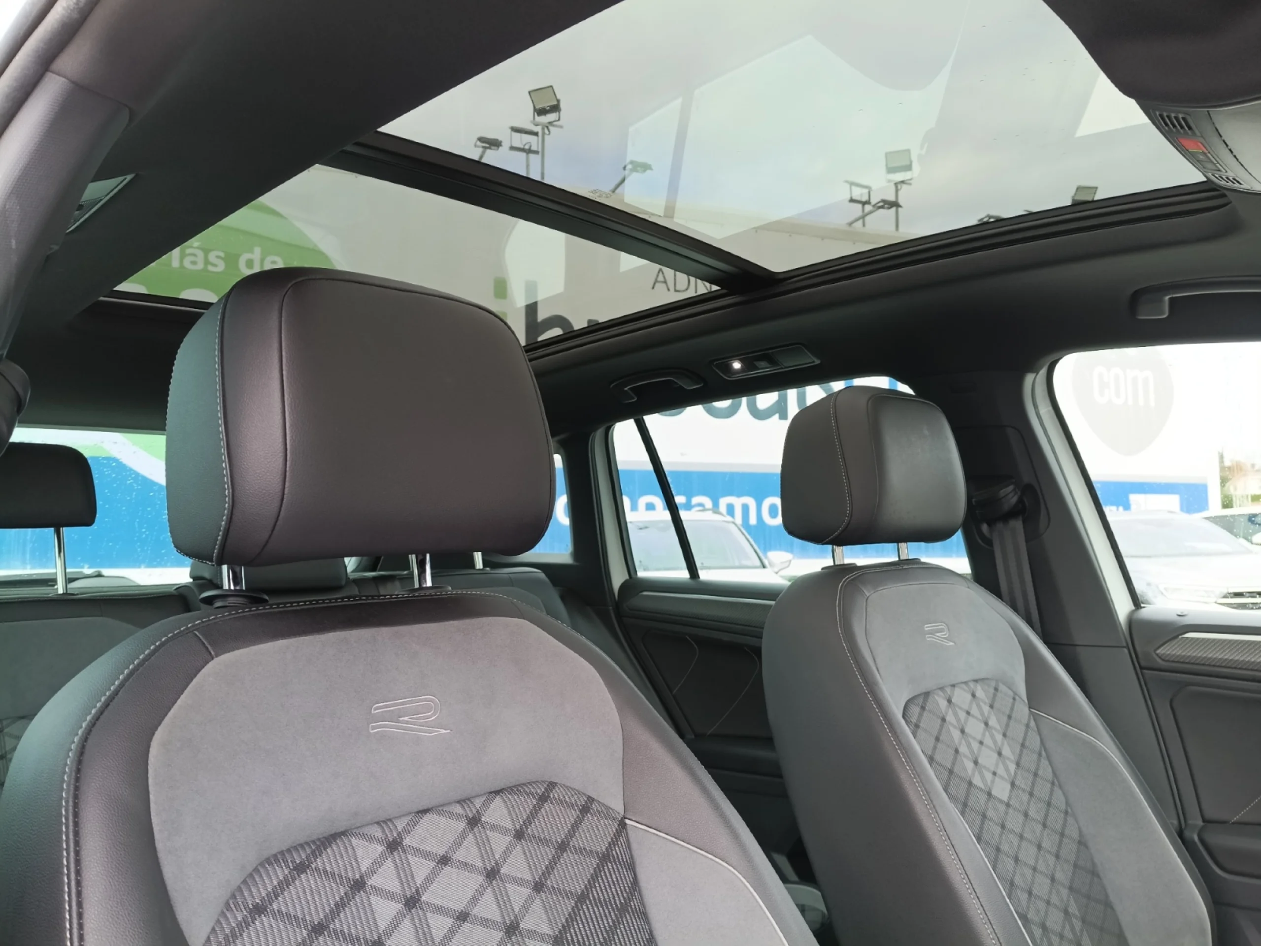 VOLKSWAGEN TIGUAN R LINE 2.0 TDI 110KW (150CV) DSG 4MOTION - Foto 13