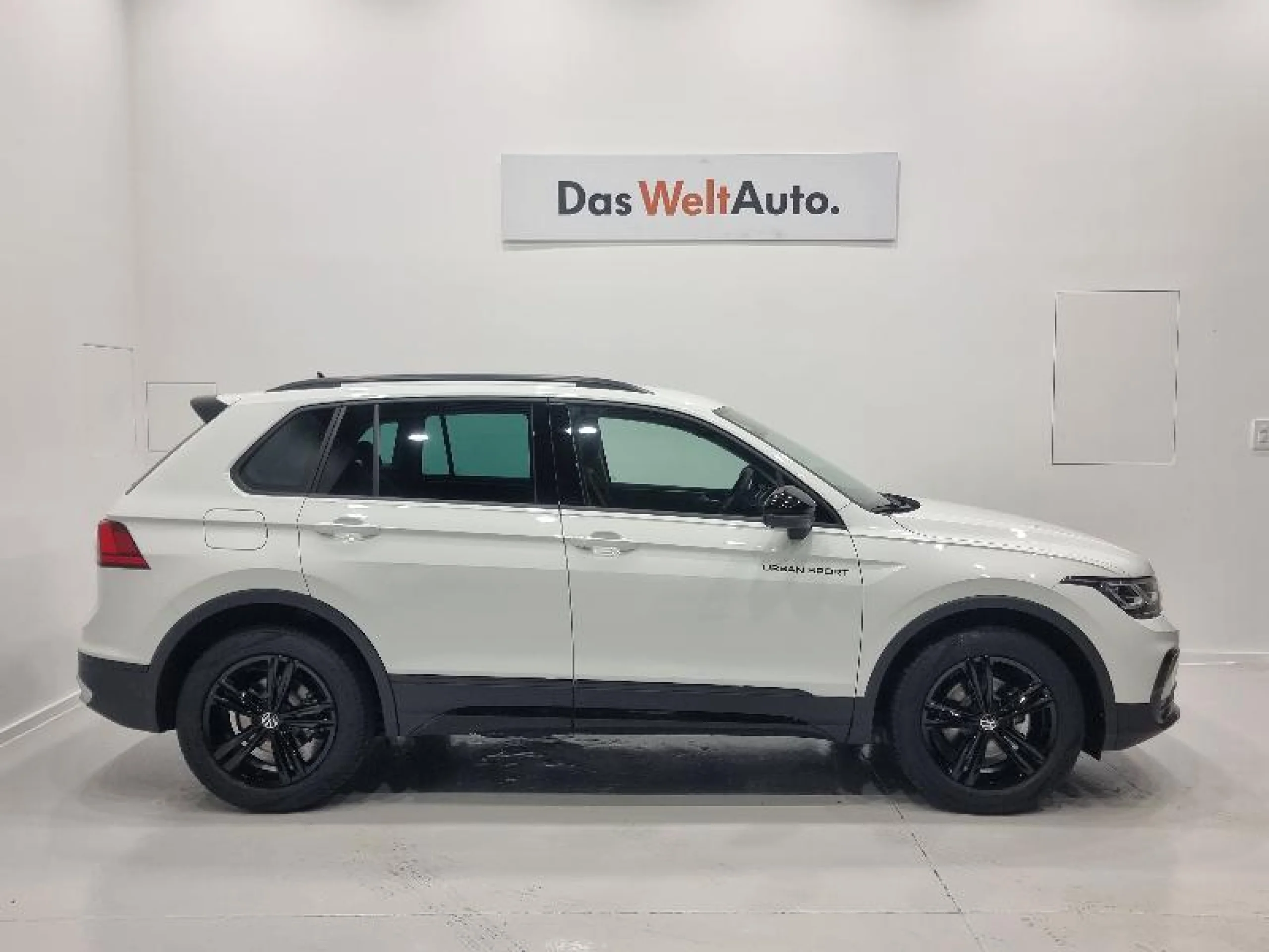 VOLKSWAGEN TIGUAN URBAN SPORT 2.0 TDI 90KW (122CV) - Foto 3