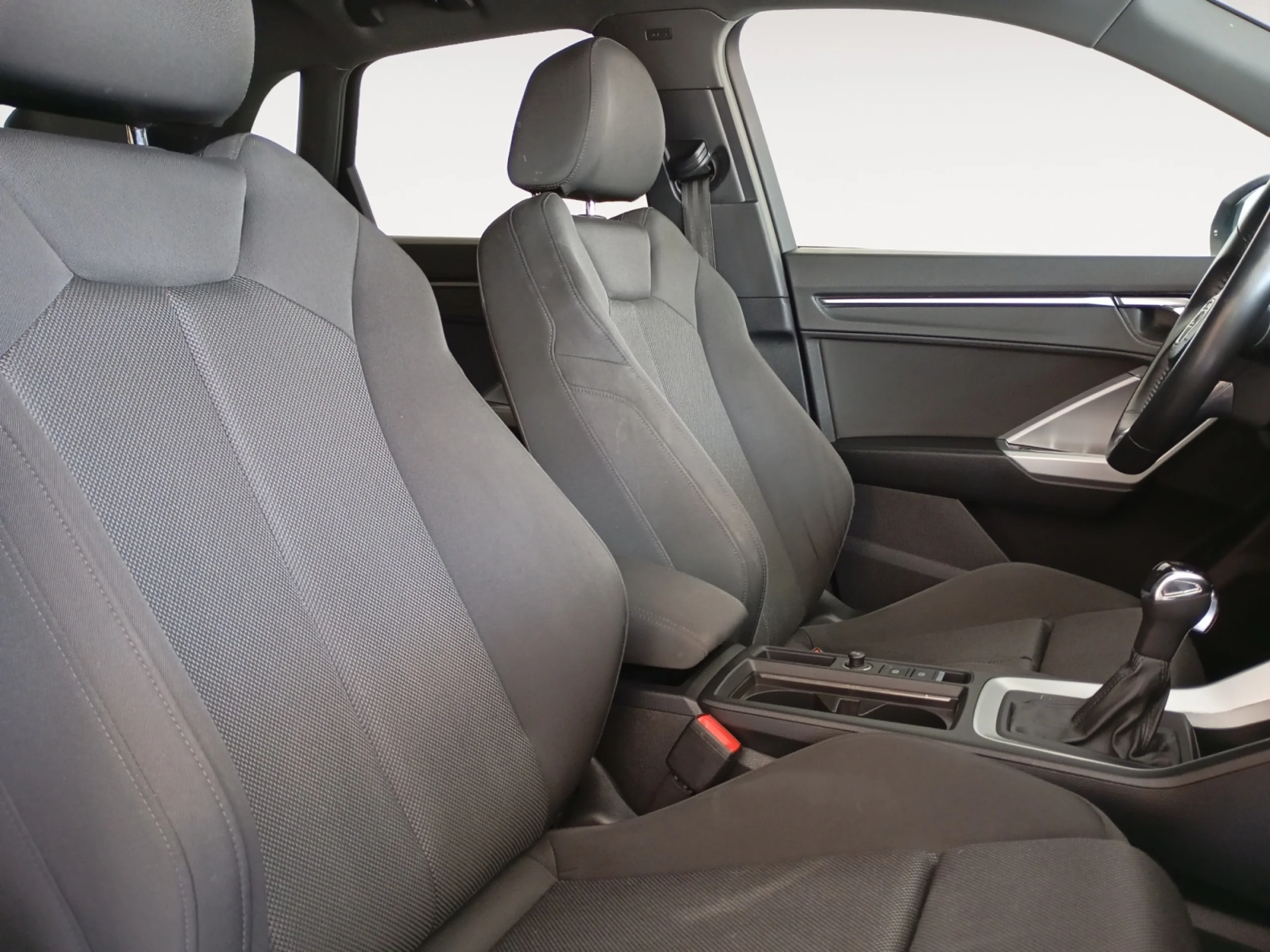 AUDI Q3 BLACK LINE 35 TDI 110KW (150CV) S TRONIC - Foto 5