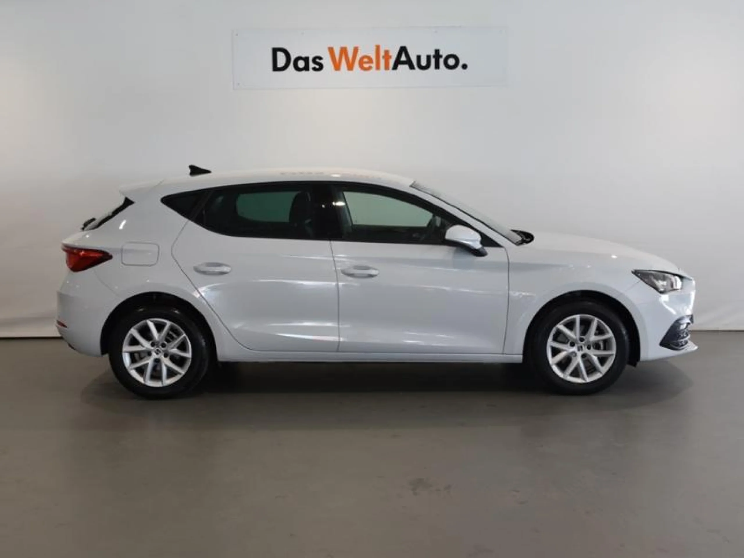 SEAT NUEVO LEON 2.0 TDI 85KW S&S STYLE LAUNCH P NAV - Foto 3