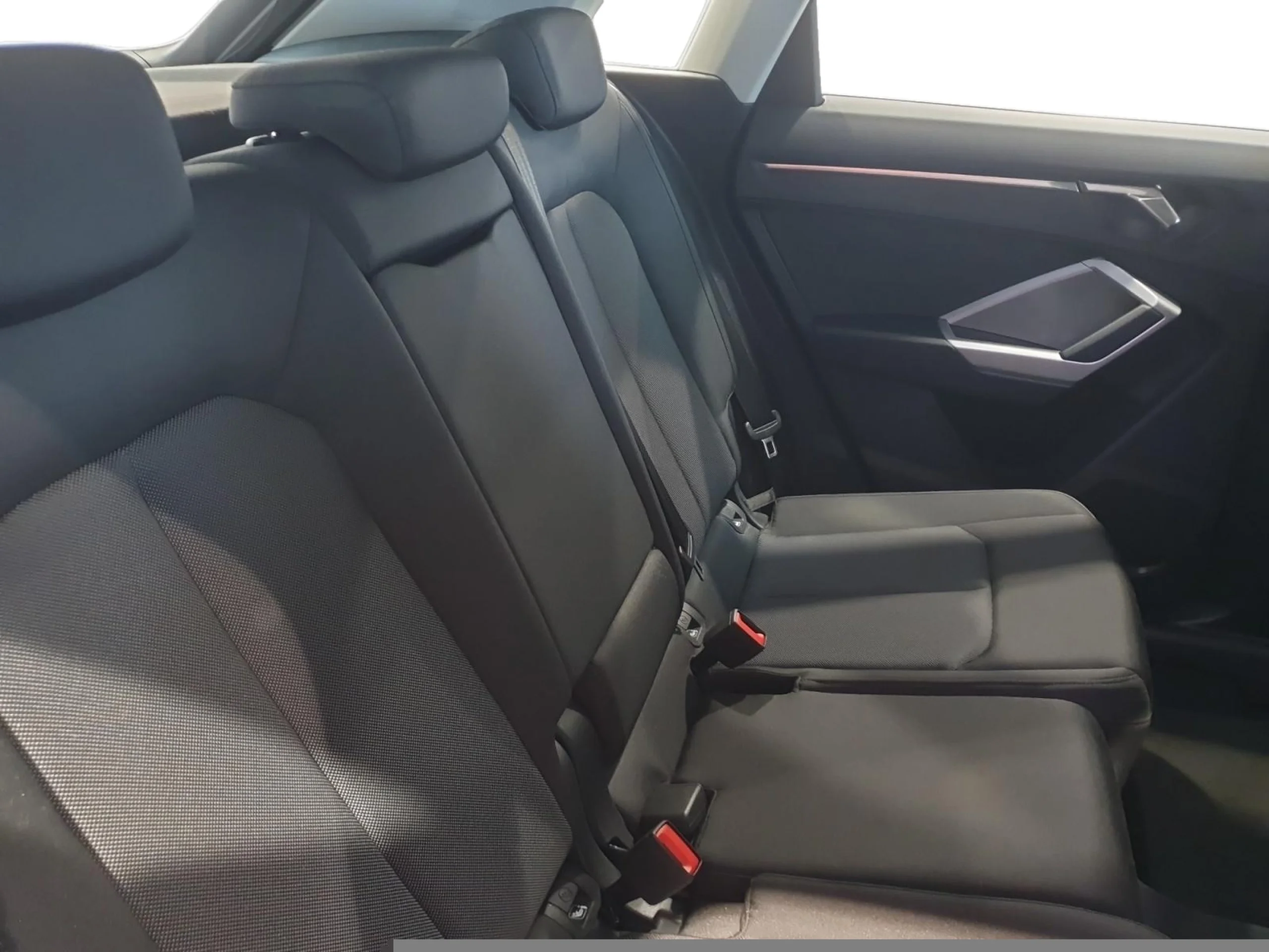 AUDI Q3 45 TFSI E 180KW S TRONIC BLACK LINE - Foto 8