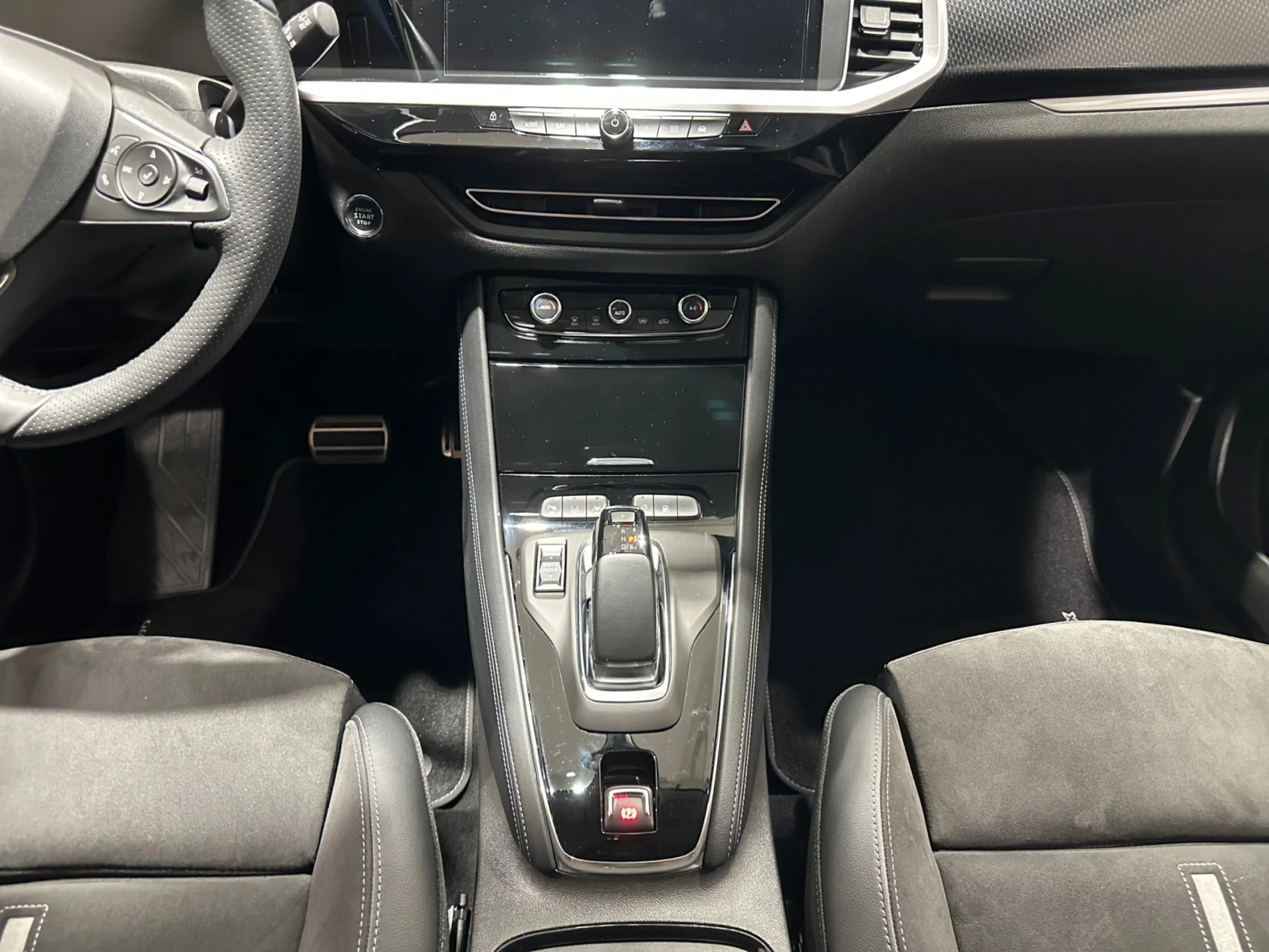 OPEL GRANDLAND PHEV 1.6 TURBO PHEV GSE AUTO 221KW/300CV - Foto 14