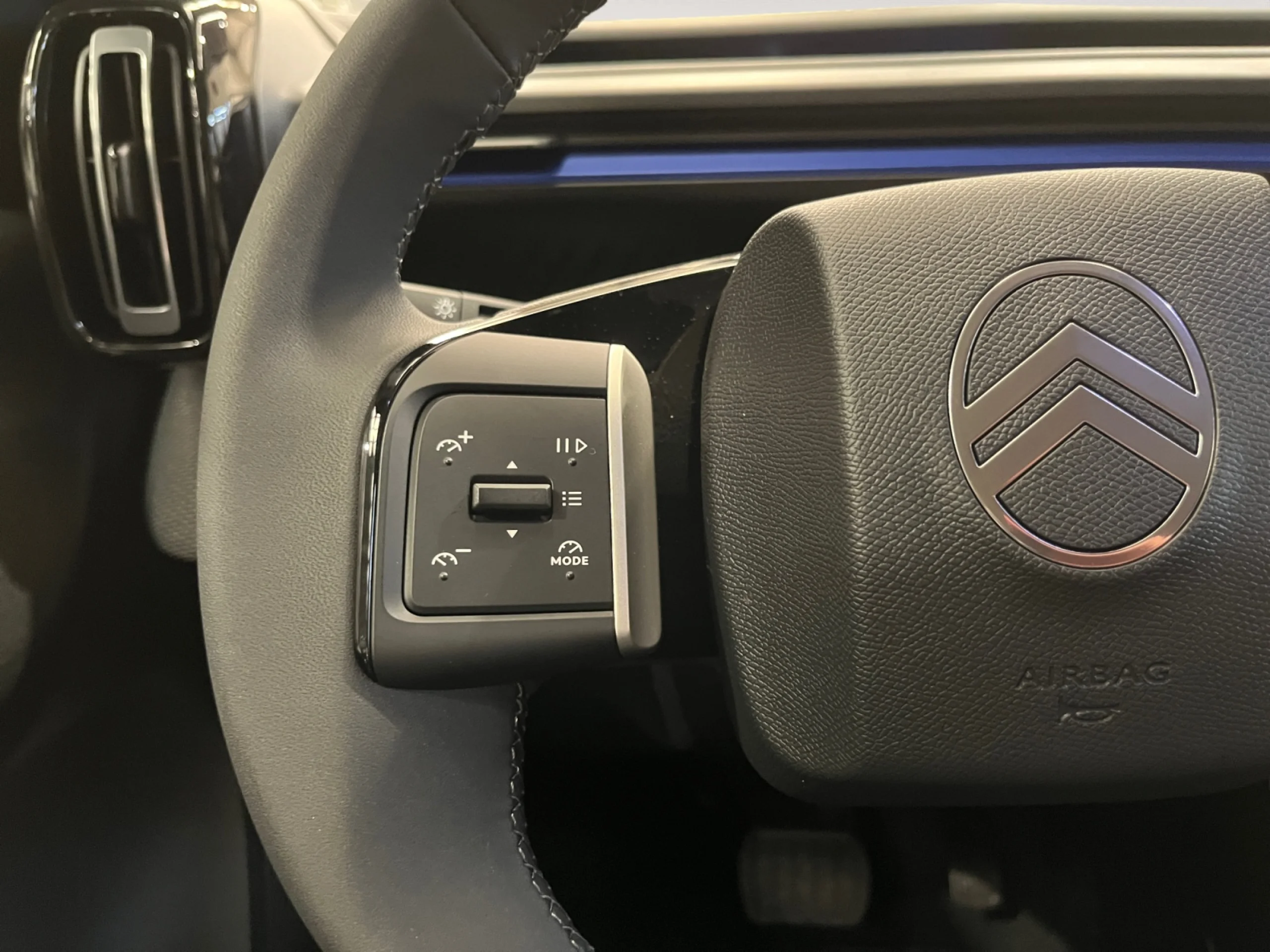 CITROEN C3 HYBRID 110 E DSC6 BUSINESS - Foto 15