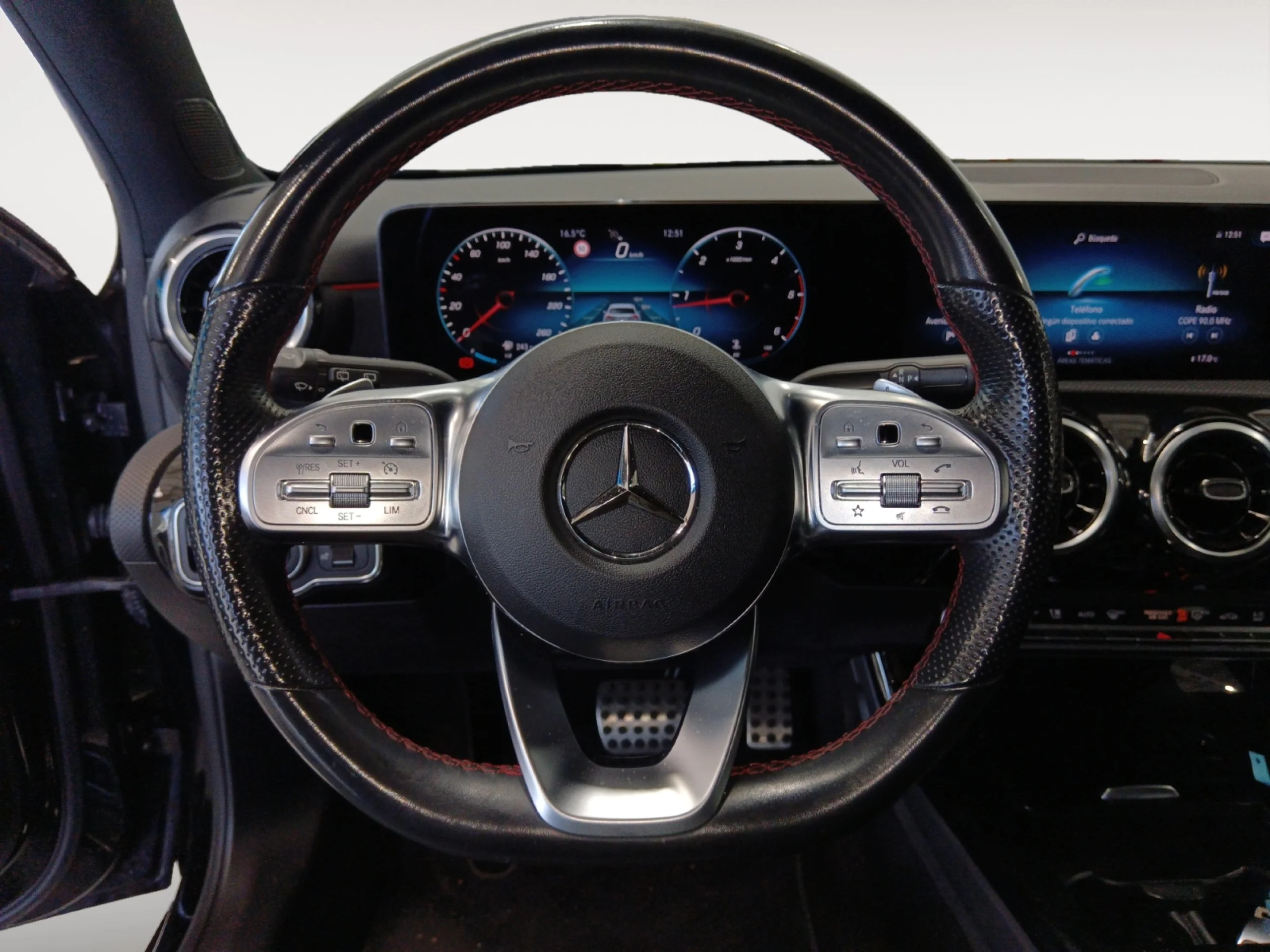 MERCEDES-BENZ CLASE A A 180 D - Foto 11