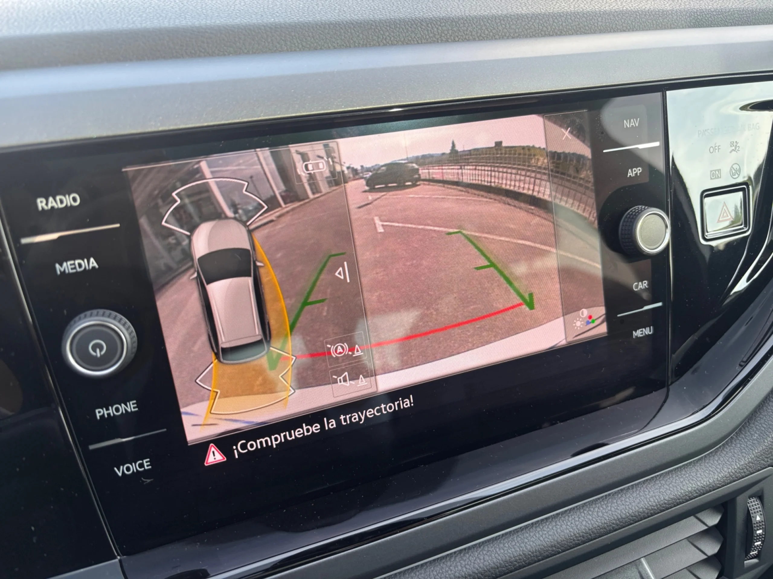 VOLKSWAGEN TAIGO R LINE 1.0 TSI 85KW (115CV) - Foto 9