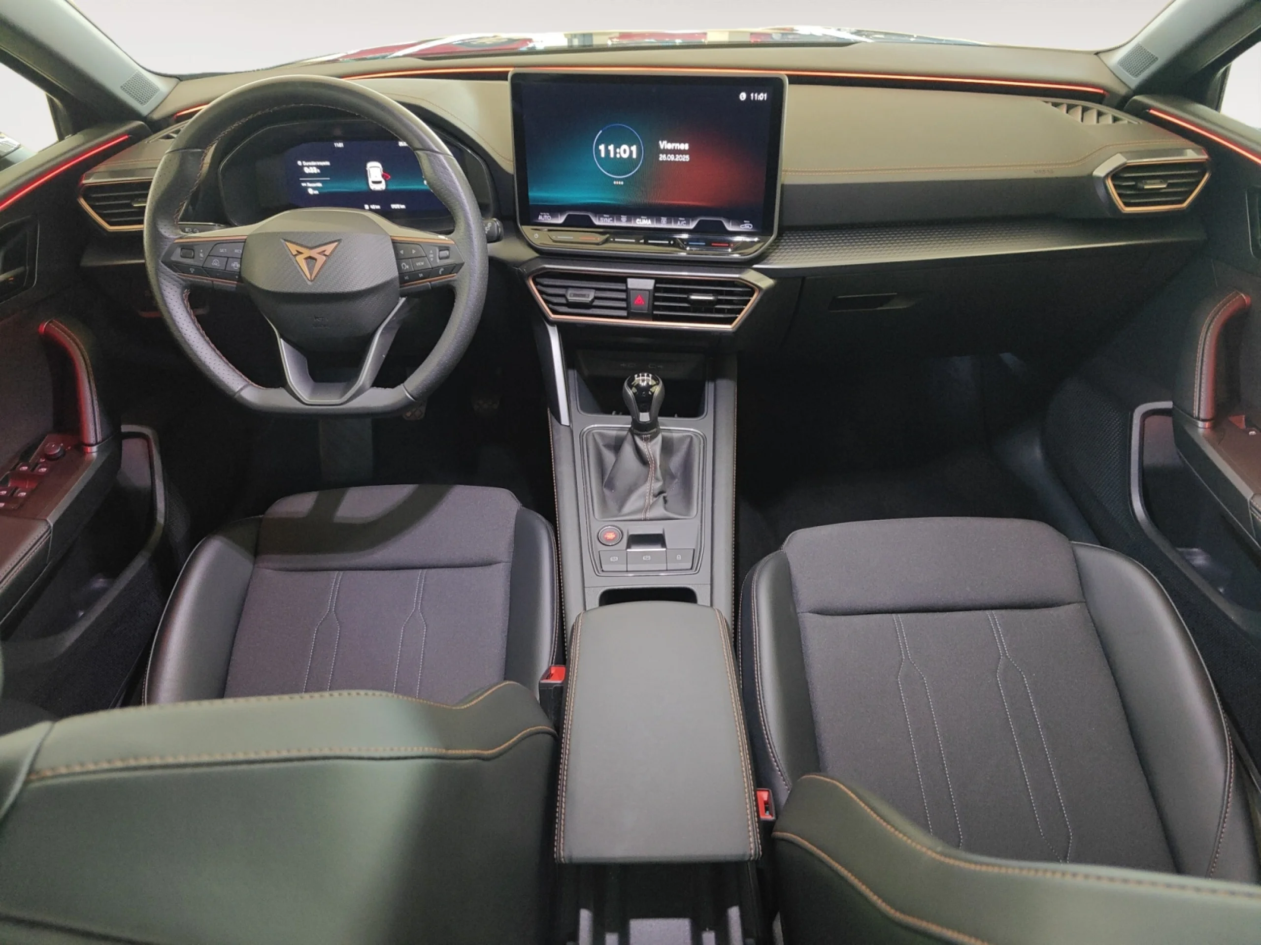 CUPRA LEON 1.5 TSI 110KW (150CV) - Foto 4