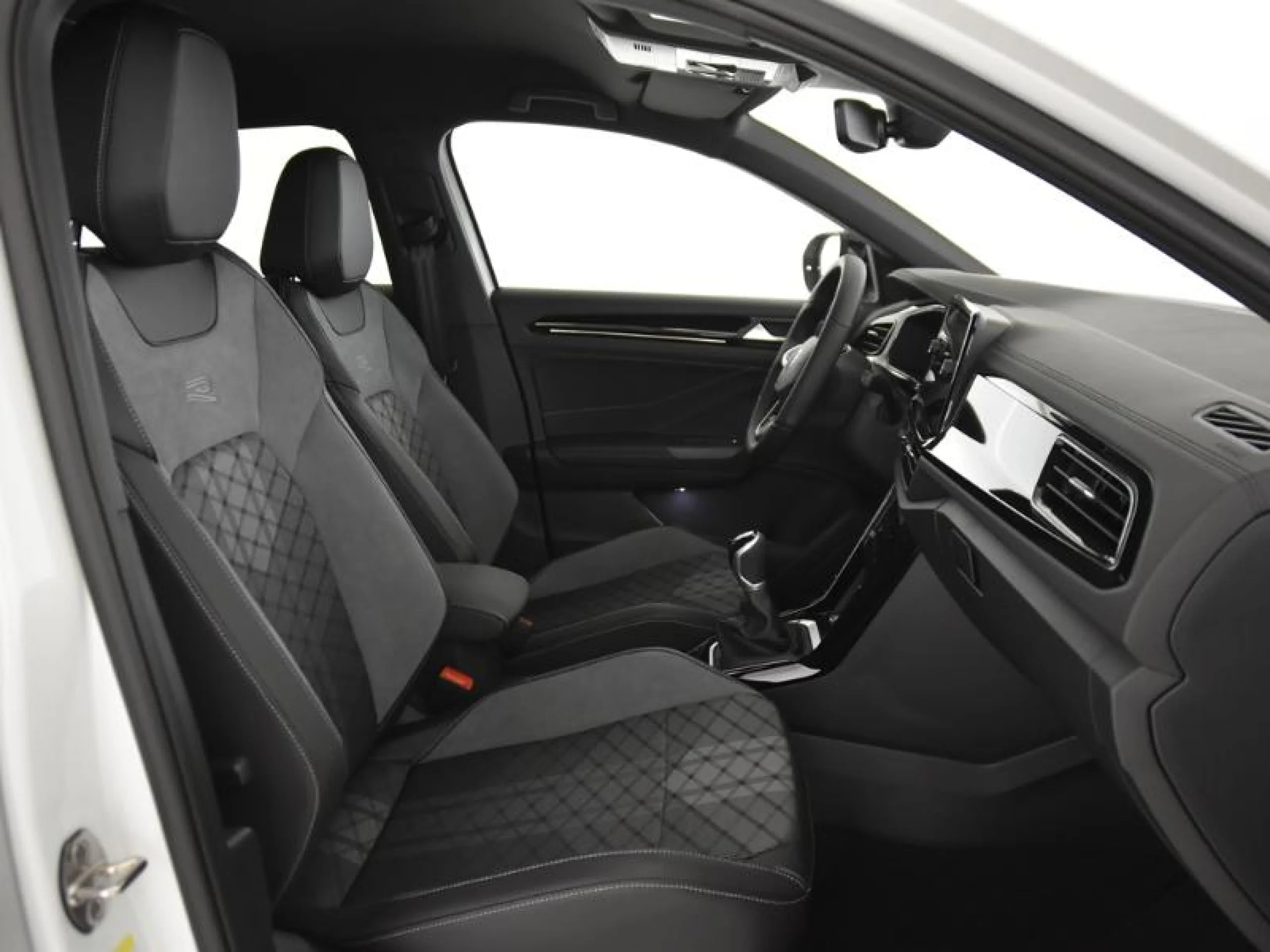 VOLKSWAGEN T ROC T ROC R LINE 1.0 TSI 85 KW (115 CV)  6 VEL. - Foto 5