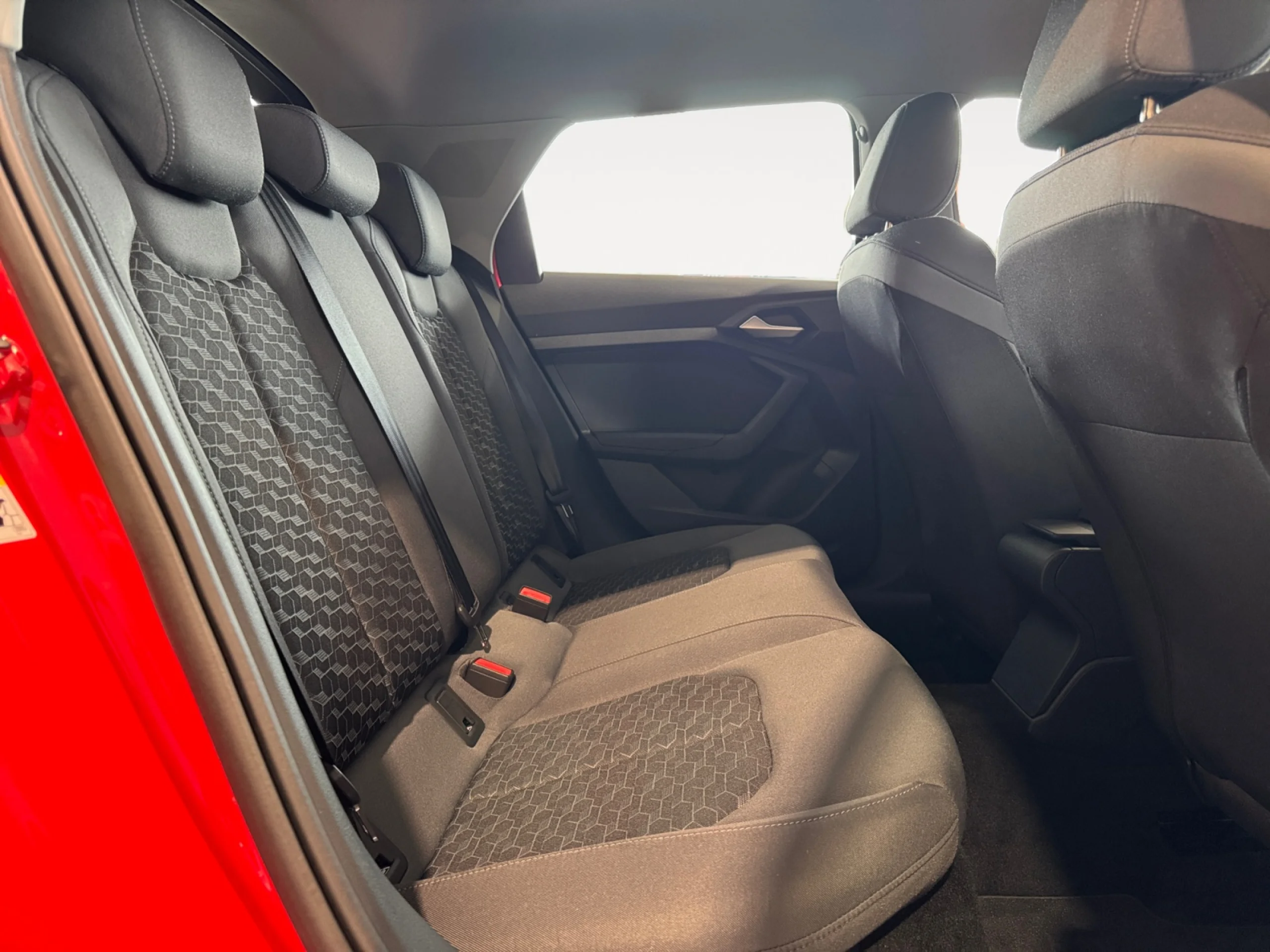 AUDI A1 SPORTBACK ADRENALIN 30 TFSI 81KW S TRON - Foto 6