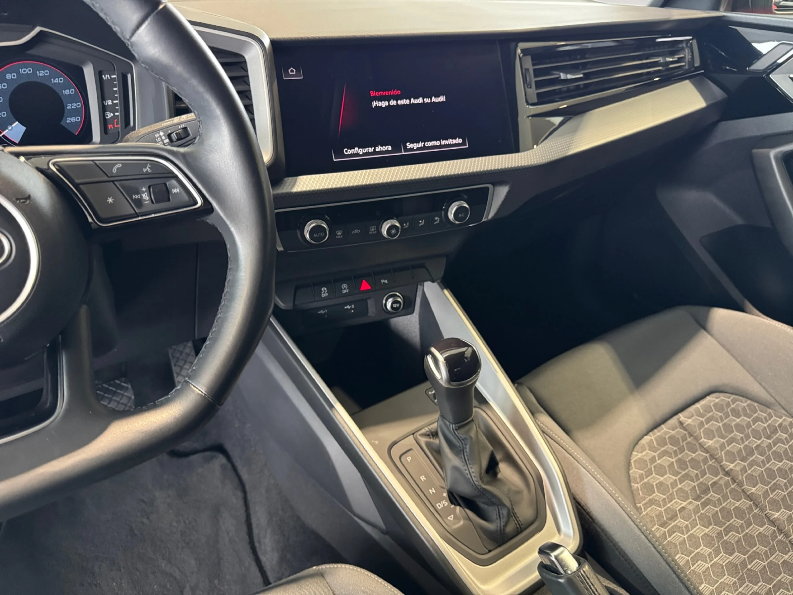 AUDI A1 SPORTBACK ADRENALIN 30 TFSI 81KW S TRON - Foto 14
