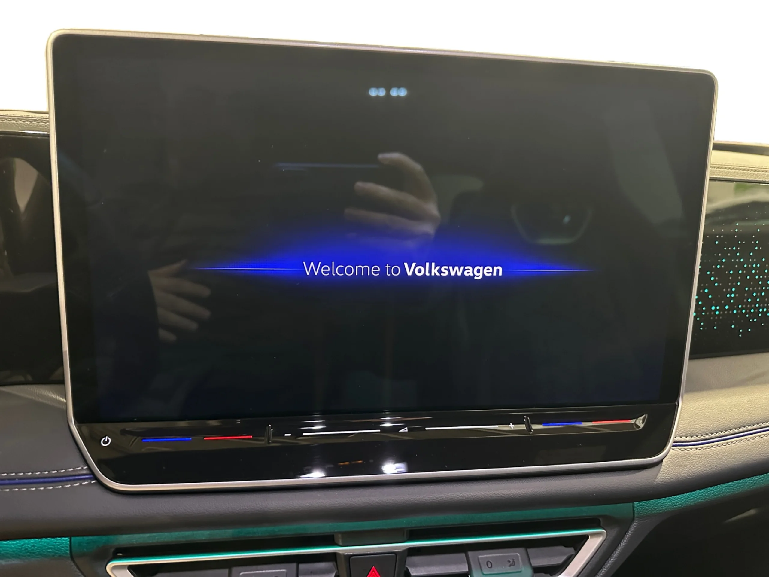 VOLKSWAGEN TIGUAN R LINE 2.0 TDI 142KW (193CV) DSG 4MOTION - Foto 9