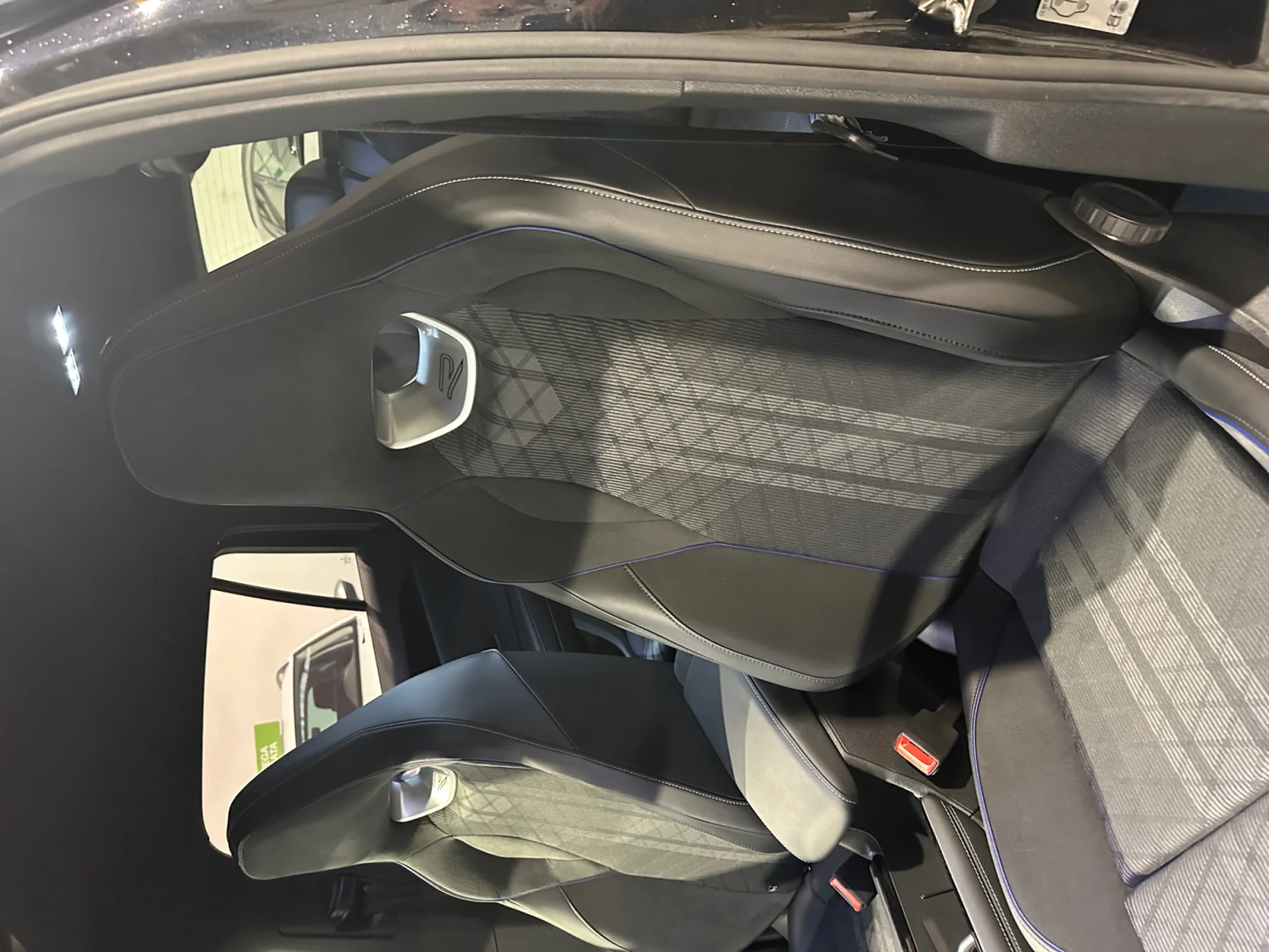 VOLKSWAGEN TIGUAN R LINE 2.0 TDI 142KW (193CV) DSG 4MOTION - Foto 17