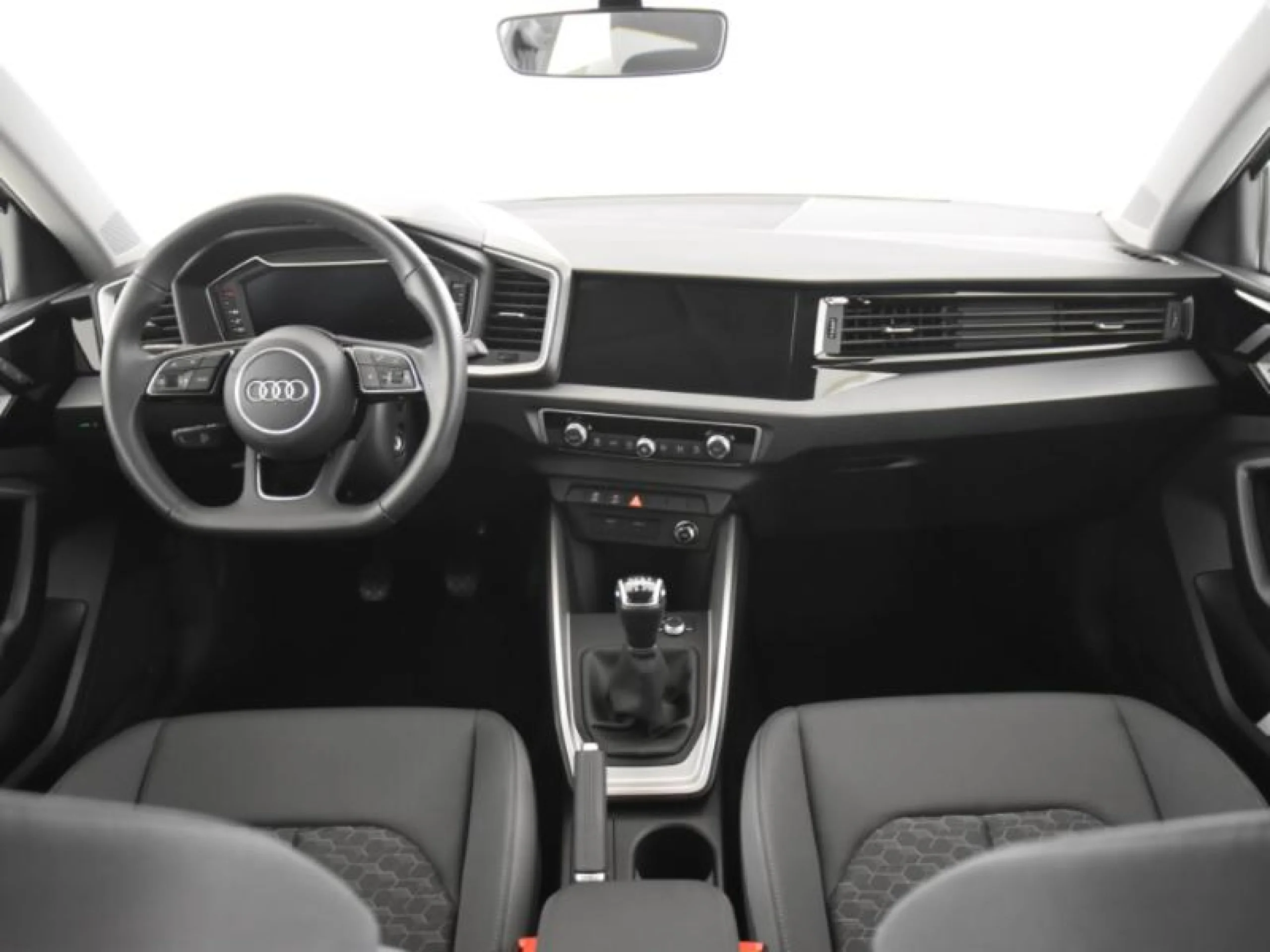 AUDI A1 SPORTBACK ADRENALIN 25 TFSI 70KW (95CV) - Foto 4