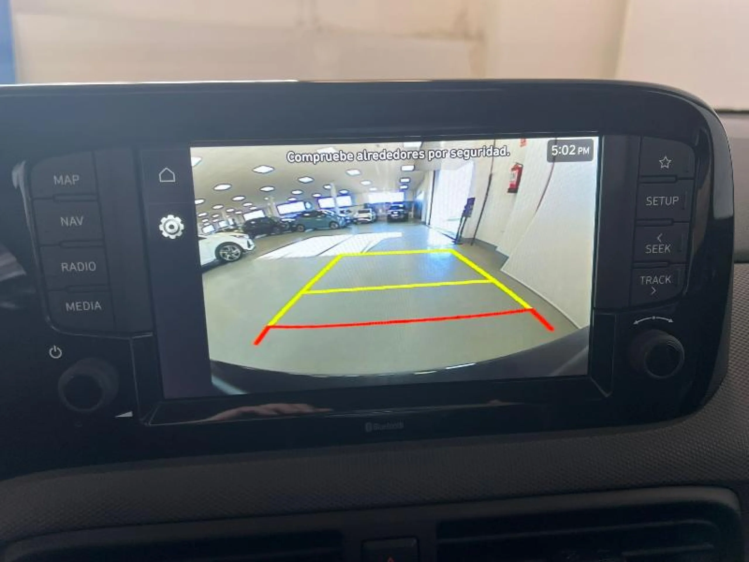 HYUNDAI I10 1.0 ESSENCE - Foto 8