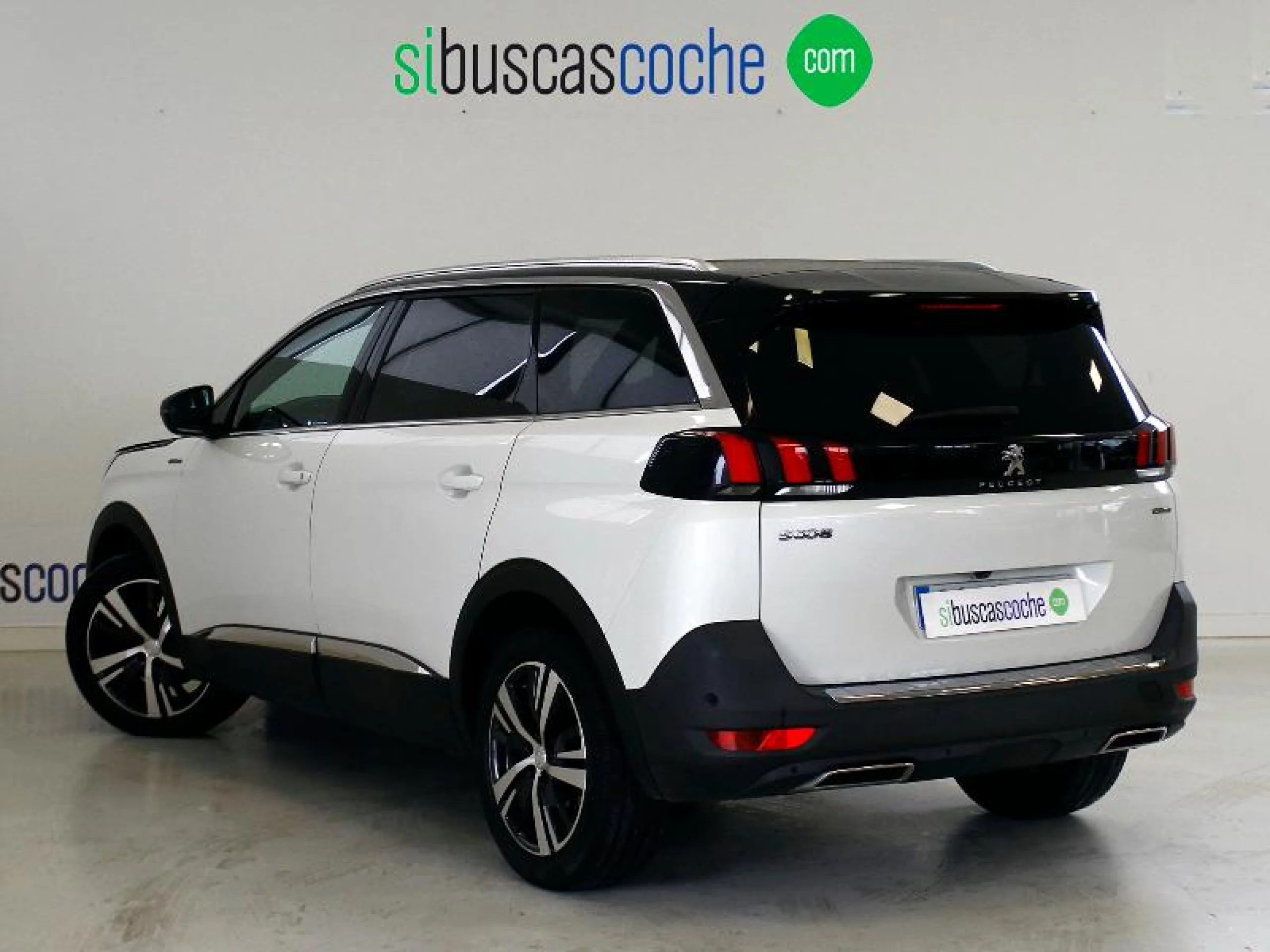 PEUGEOT 5008 GT LINE 1.2L PURETECH 96KW (130CV) S&S - Foto 2