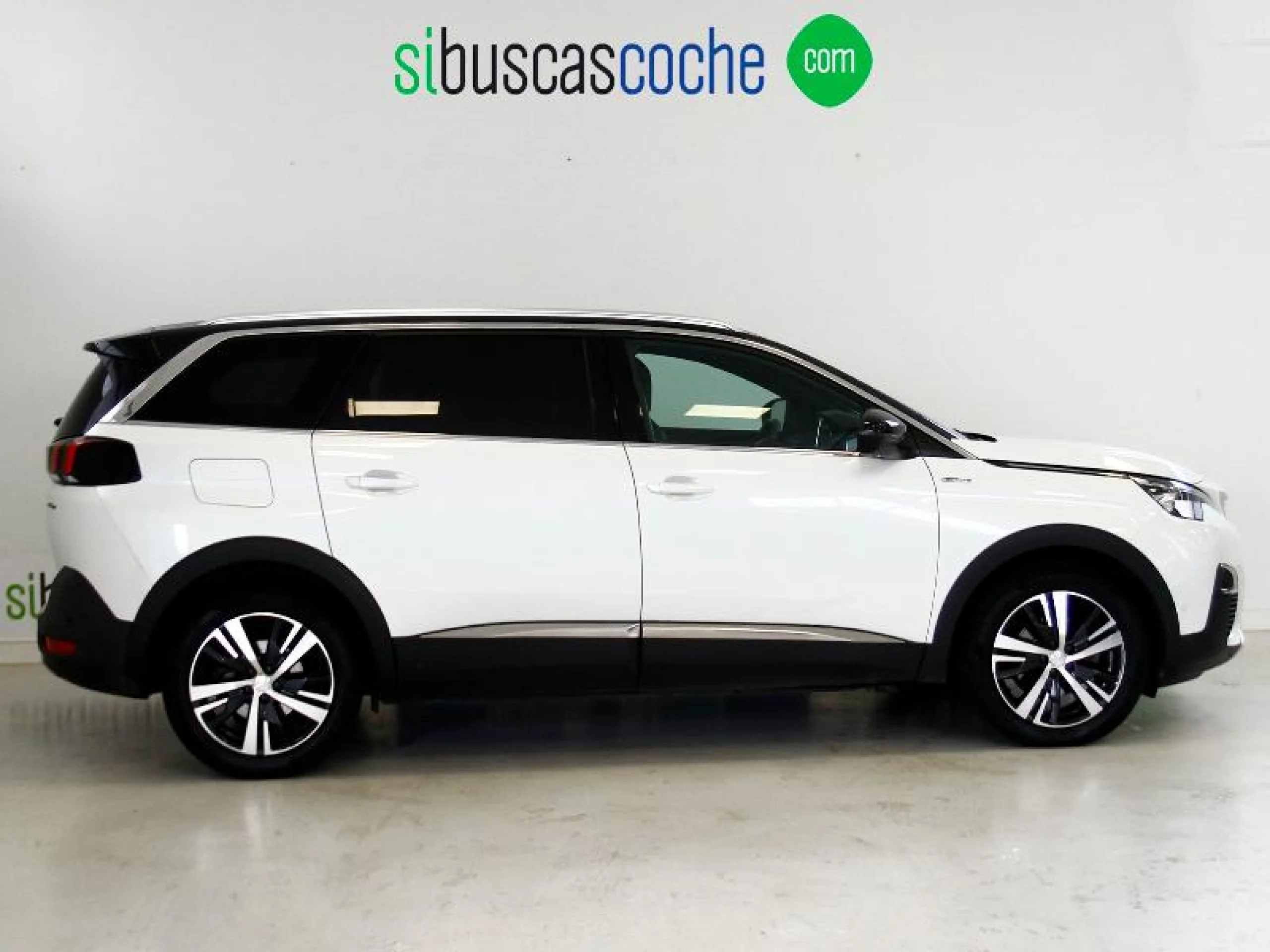 PEUGEOT 5008 GT LINE 1.2L PURETECH 96KW (130CV) S&S - Foto 3