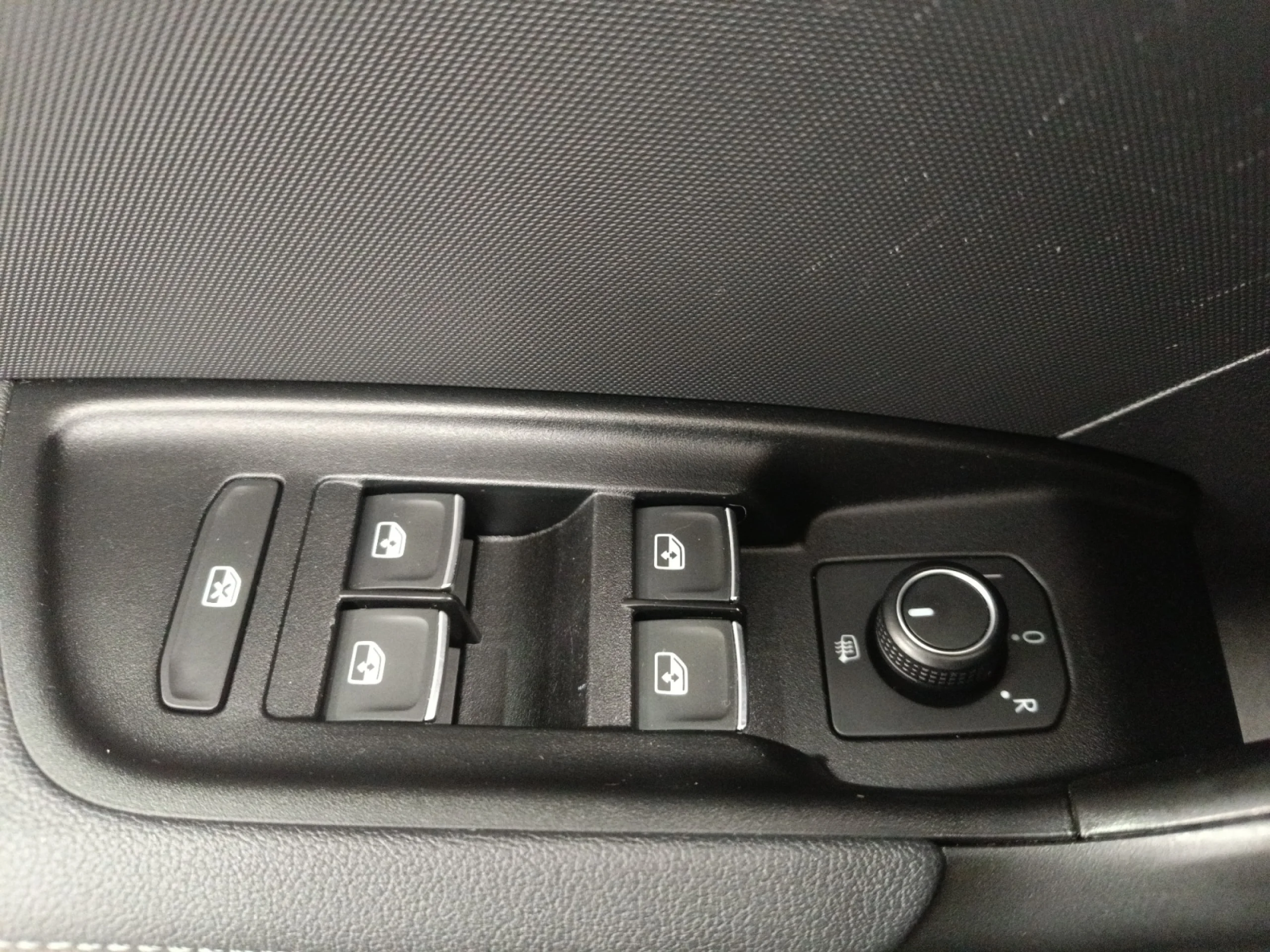 AUDI A1 SPORTBACK 25 TFSI 70KW (95CV) - Foto 12