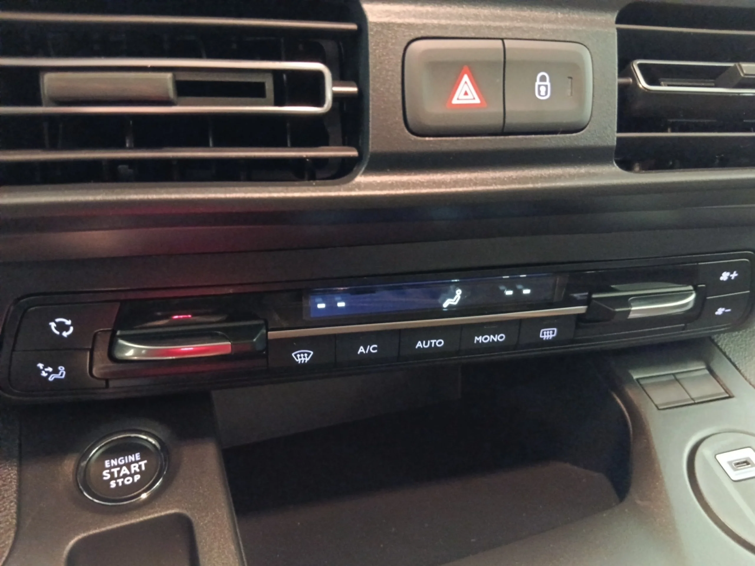 CITROEN BERLINGO VAN DOBLE CABINA XL DIÉSEL 100CV MANUAL - Foto 15