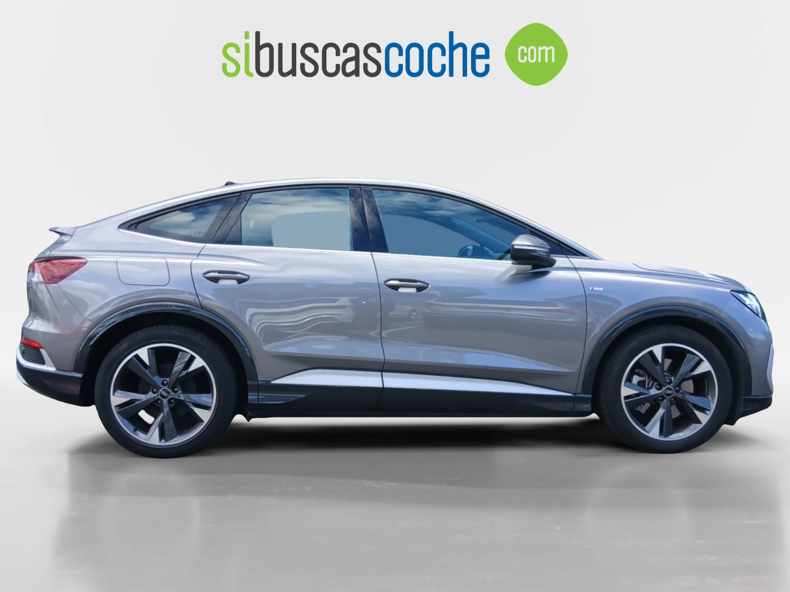 AUDI Q4 SPORTBACK GENUINE EDITION 45 E TRON 210KW 82KWH - Foto 3