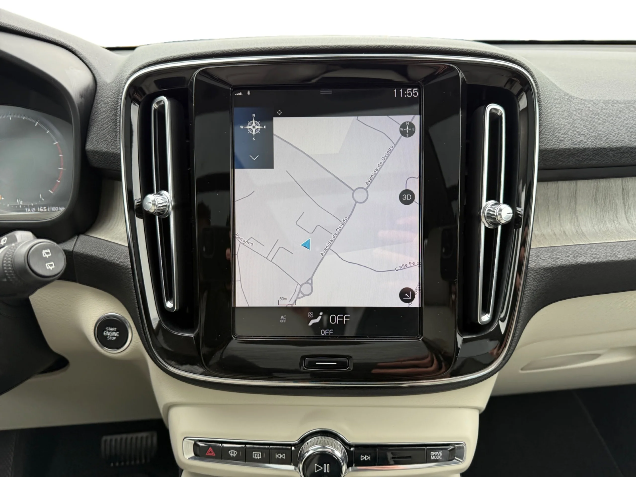 VOLVO XC40 2.0 T4 INSCRPTION AUTO - Foto 9