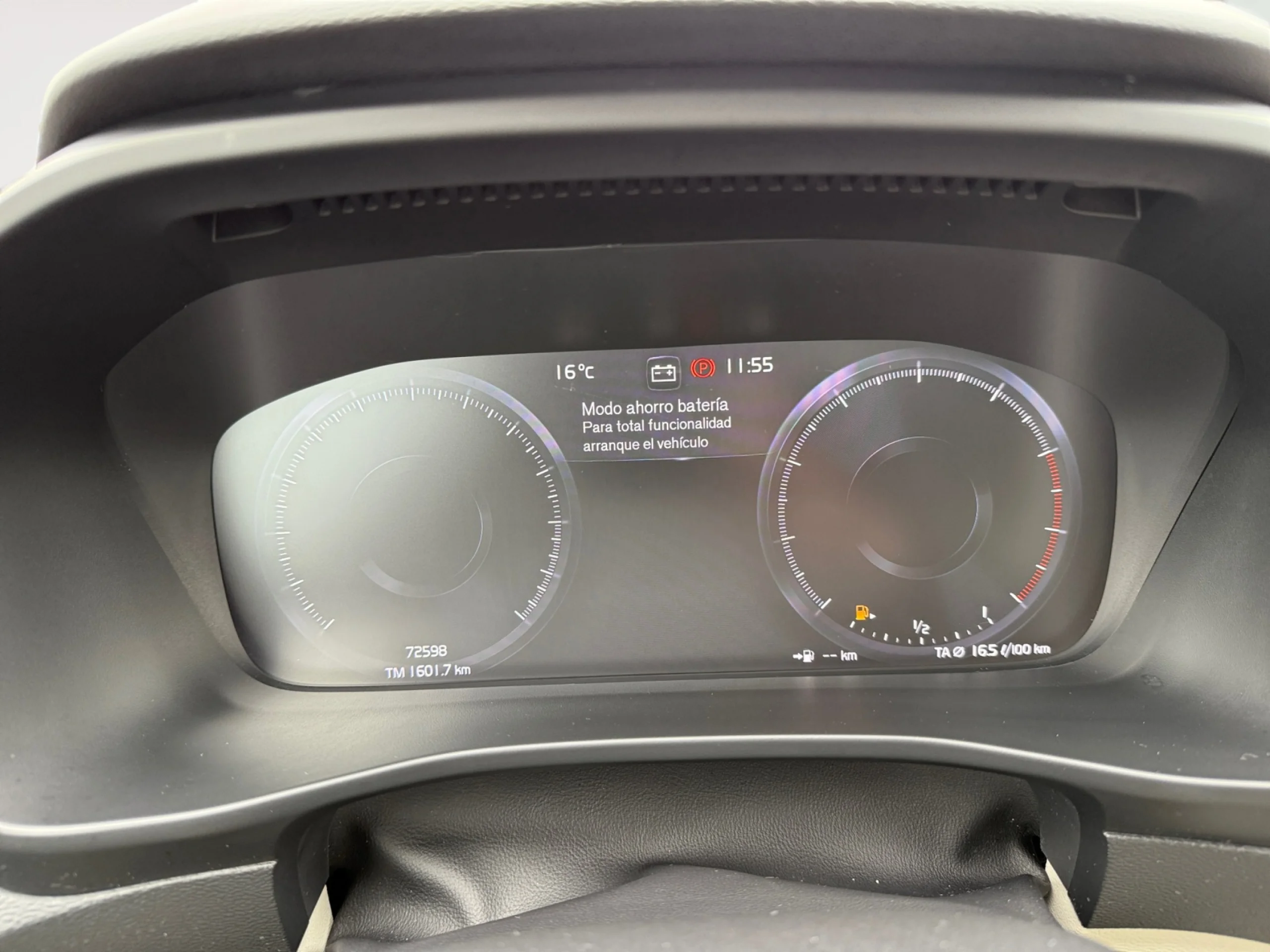 VOLVO XC40 2.0 T4 INSCRPTION AUTO - Foto 10