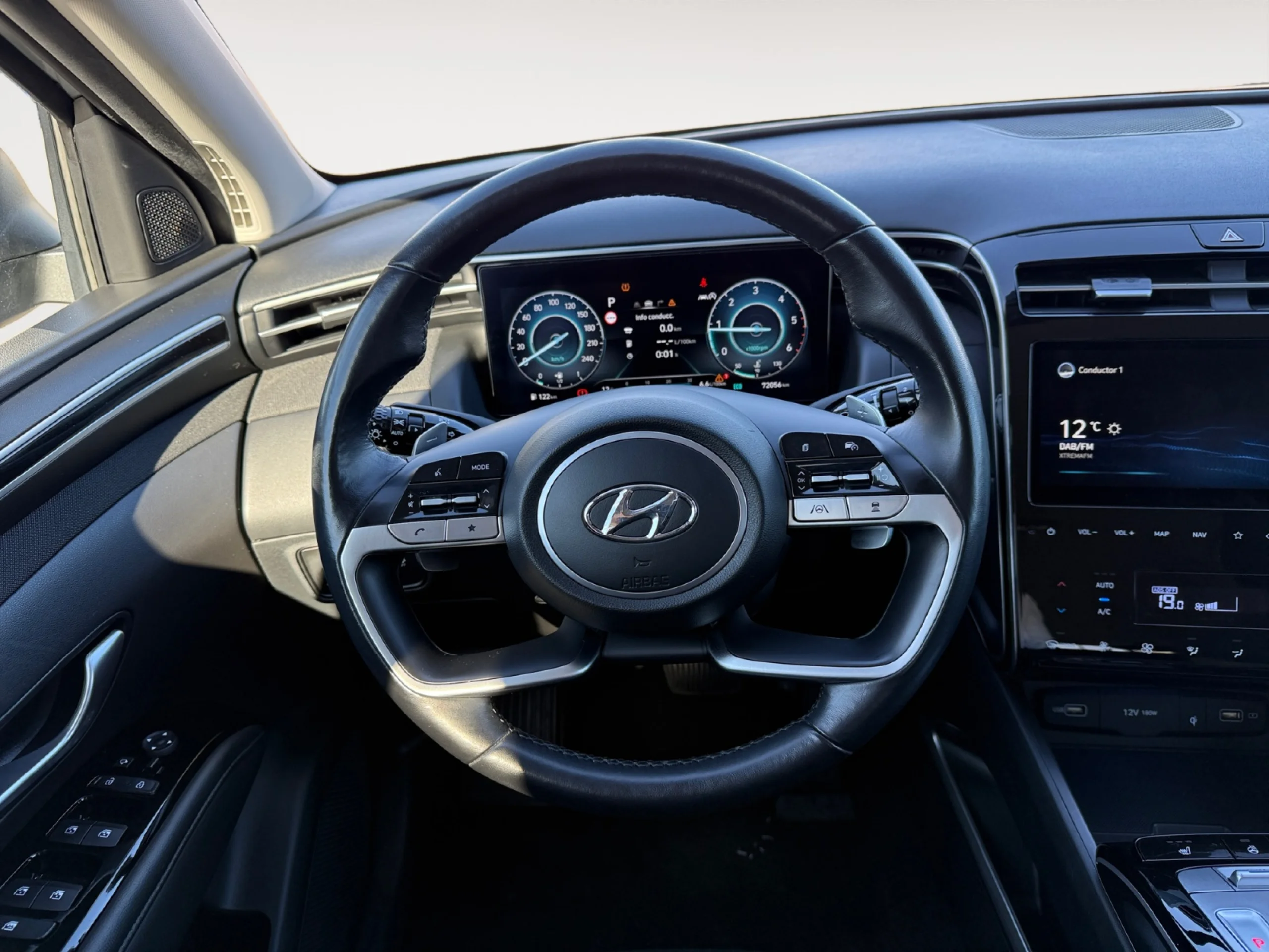 HYUNDAI TUCSON 1.6 CRDI 100KW (136CV) 48V MAXX - Foto 11