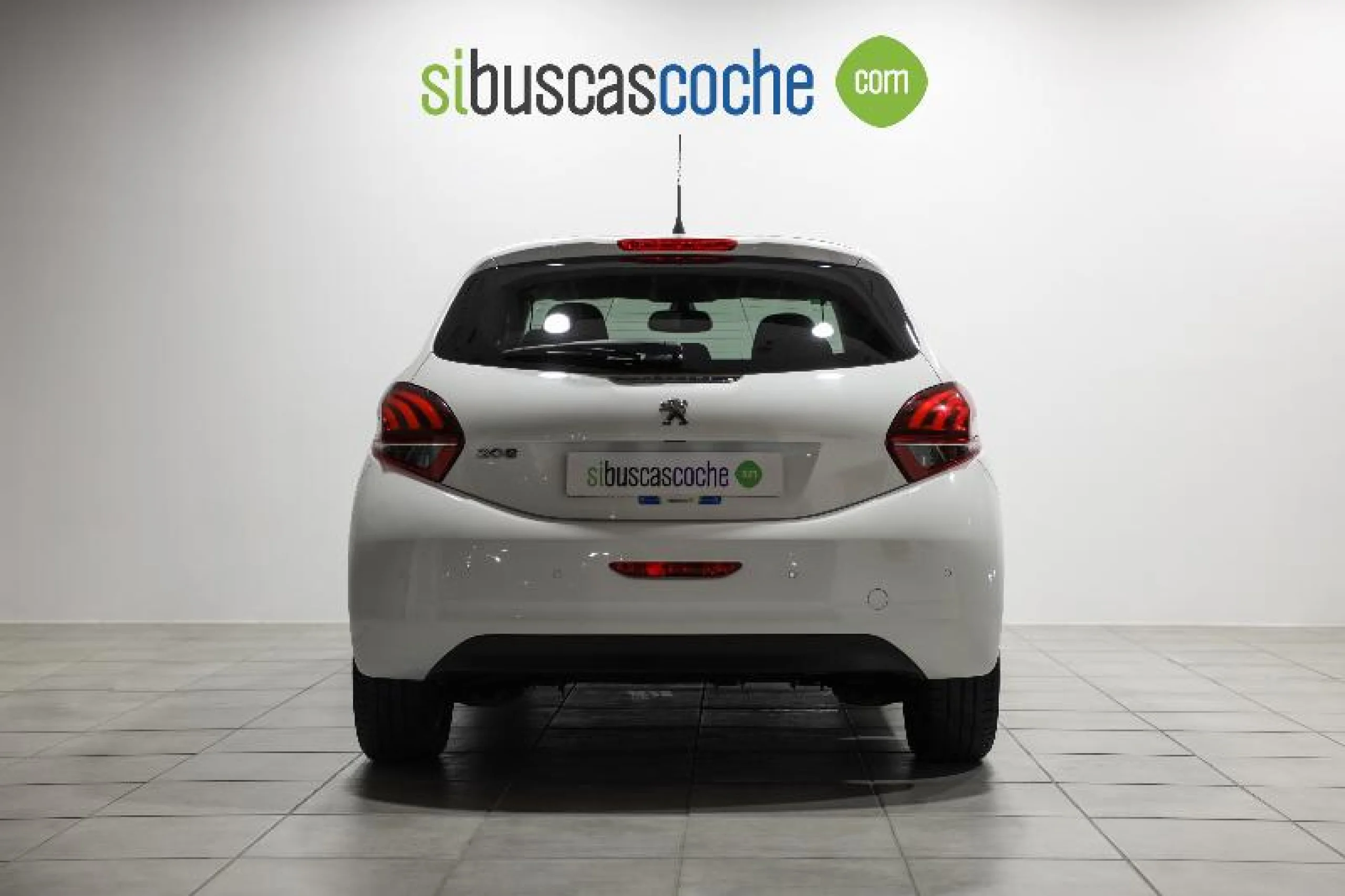 PEUGEOT 208 5P SIGNATURE 1.2L PURETECH 81KW (110CV) - Foto 21