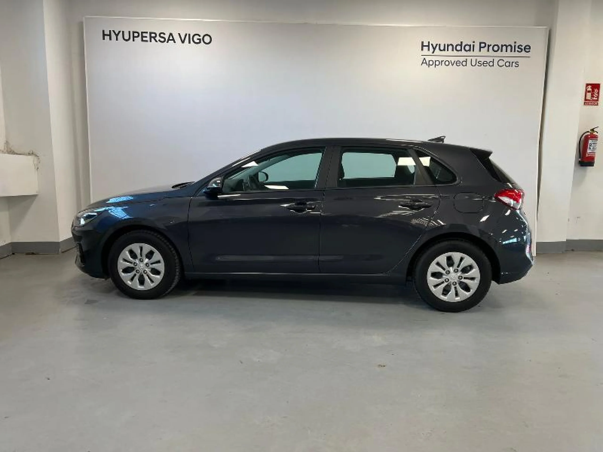 HYUNDAI I30 1.5 DPI ESSENCE - Foto 3
