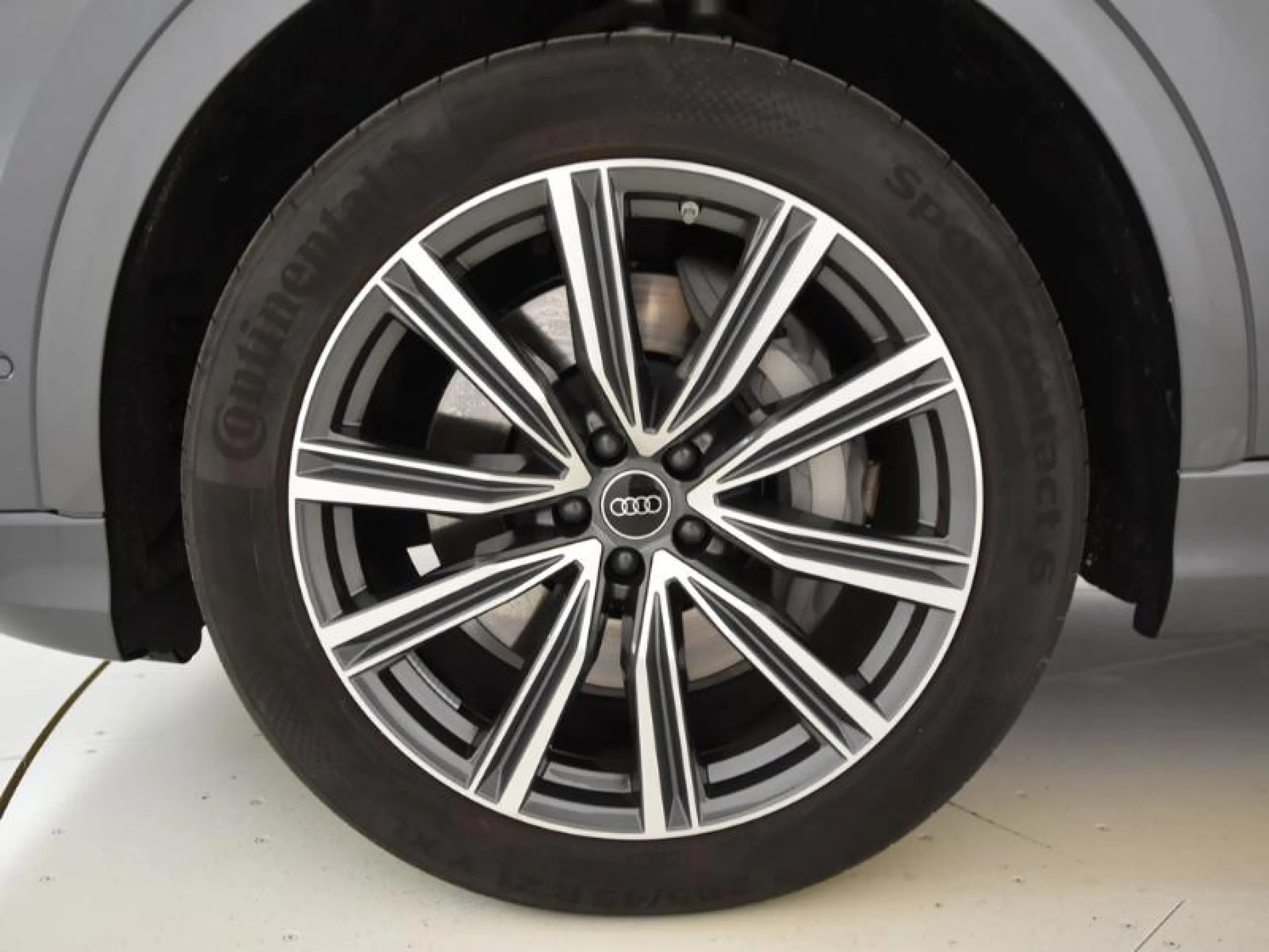 AUDI Q8 S LINE PLUS 55 TFSIE 280KW QUATTRO TIPTR - Foto 8