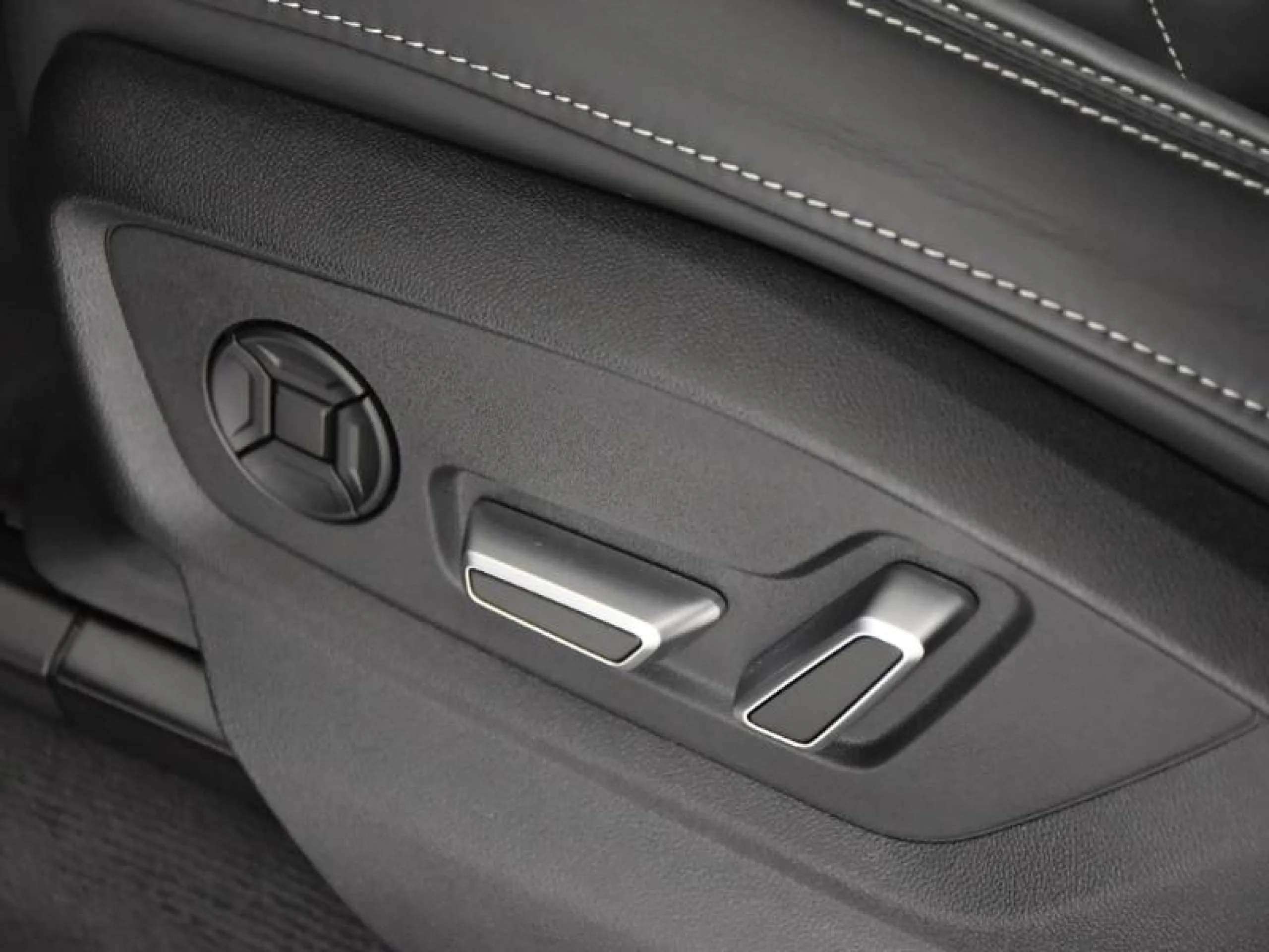 AUDI Q8 S LINE PLUS 55 TFSIE 280KW QUATTRO TIPTR - Foto 10