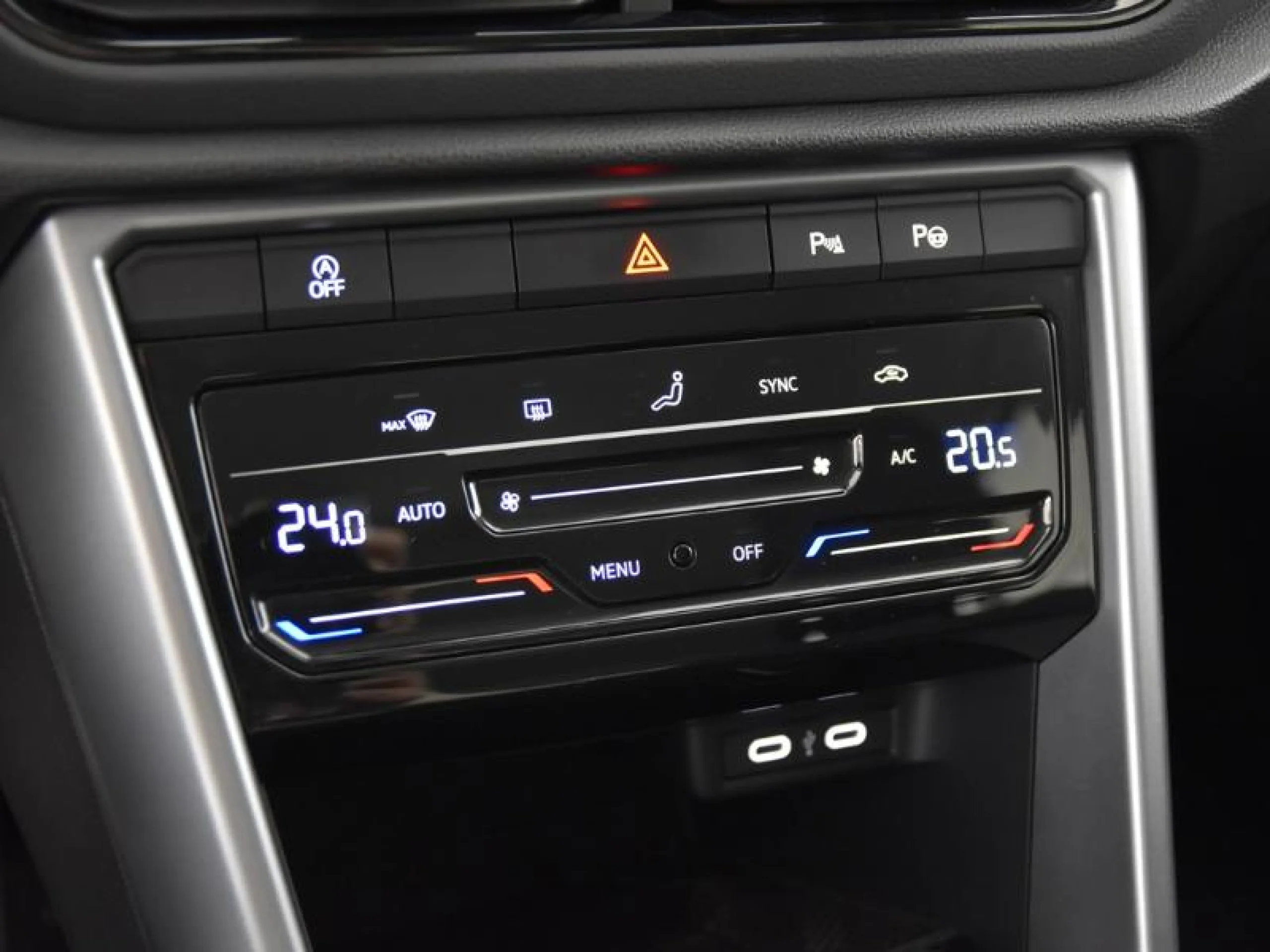 VOLKSWAGEN T ROC LIFE 1.5 TSI 110KW (150CV) DSG - Foto 11