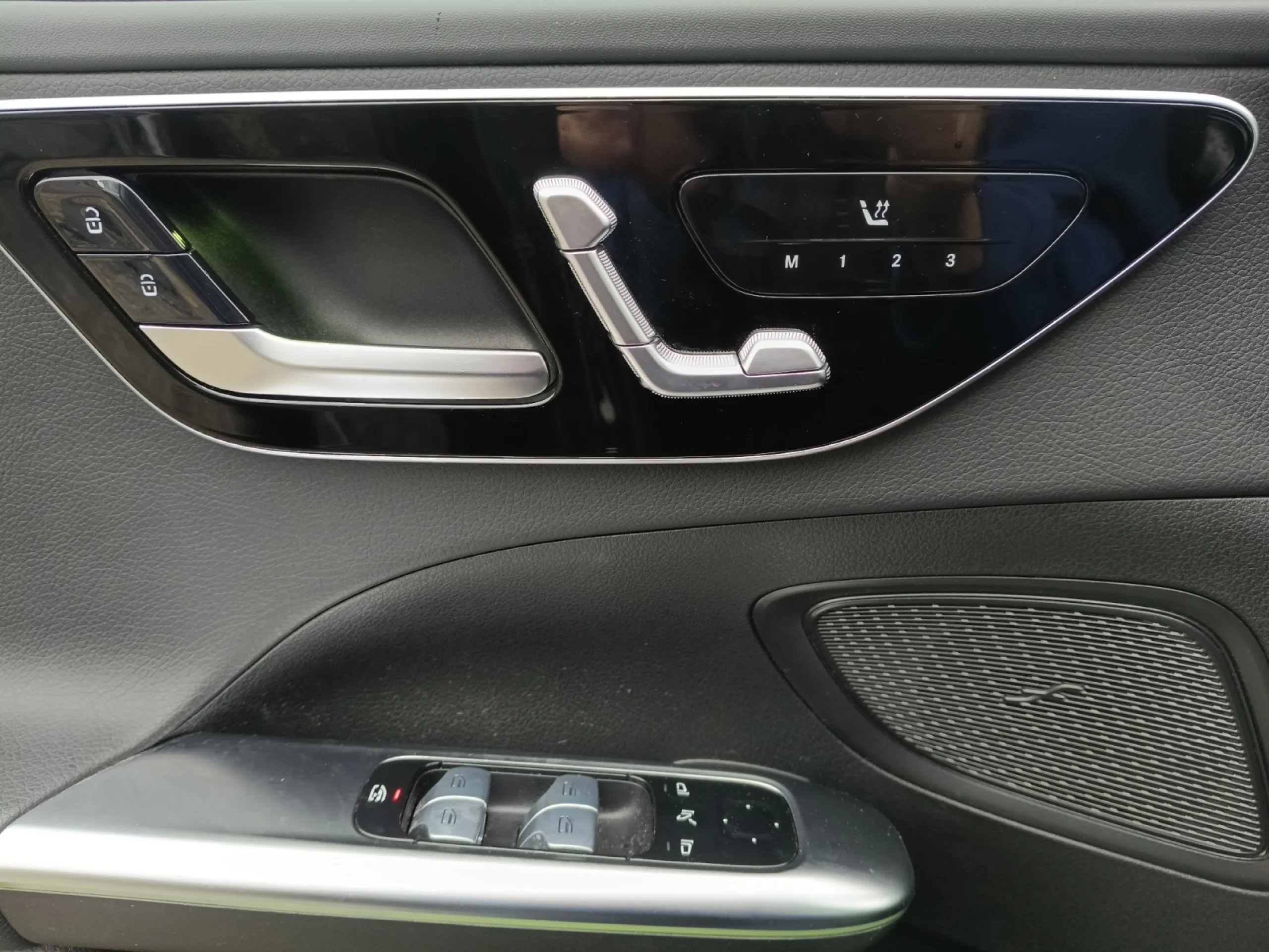 MERCEDES-BENZ CLASE C C 200 D ESTATE - Foto 13