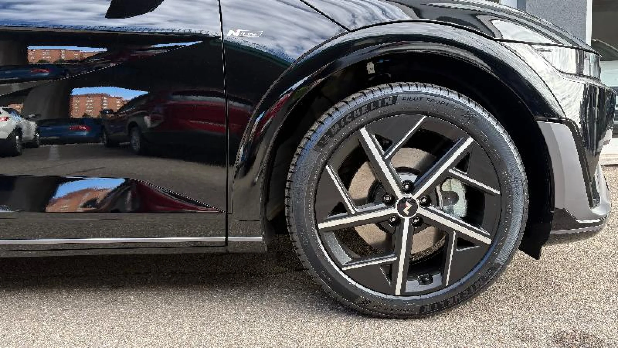 HYUNDAI IONIQ 5 84KWH 168KW (228CV) N LINE RWD - Foto 7